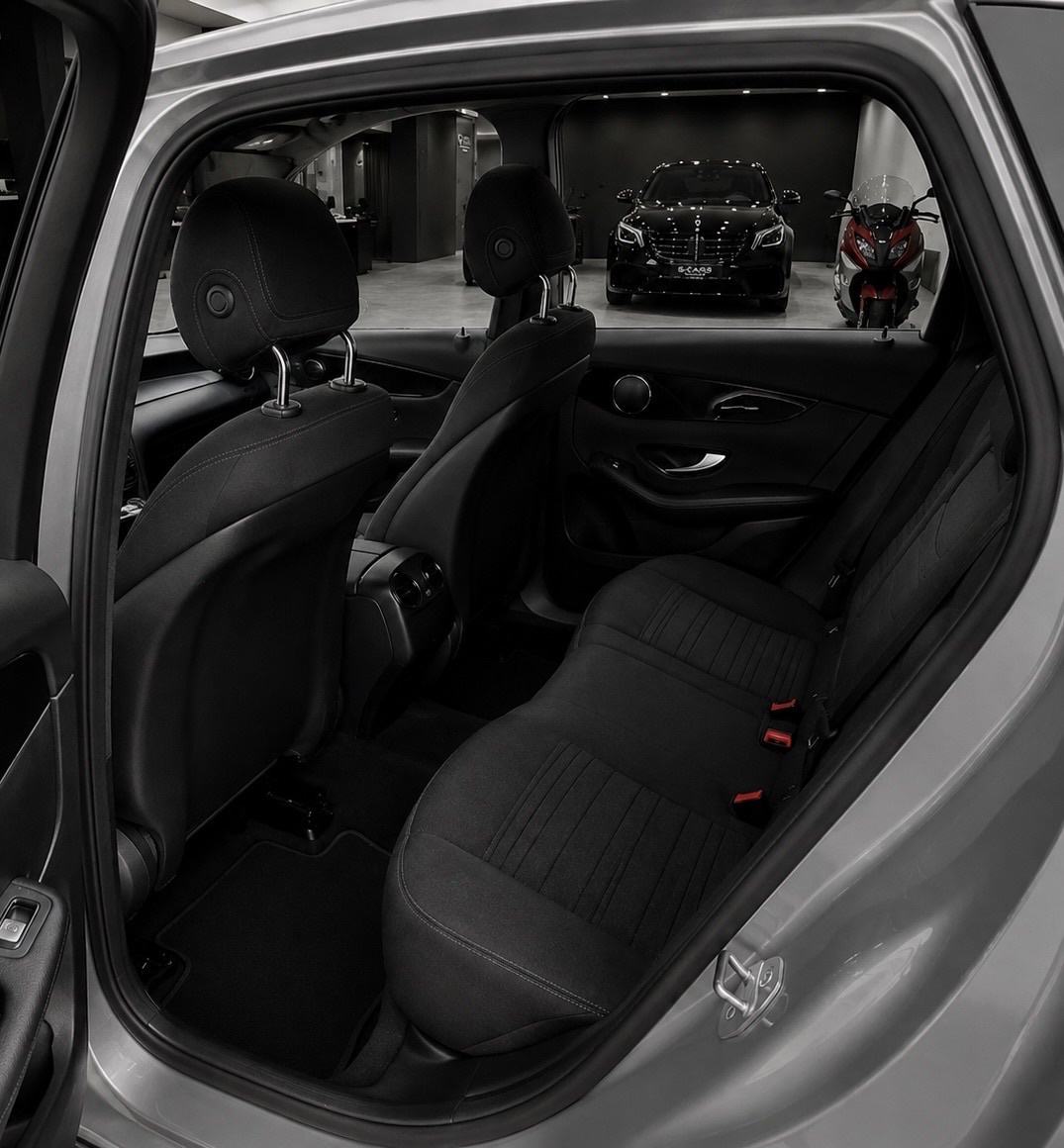 Mercedes GLC 350e Hybrid/Benzin~320KS 4Matic—Mod 2018—360°KAM—JAMSTVO!, fotografija 17