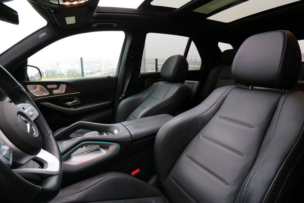 Mercedes GLE 400 D 4Matic 9G-Tronic NIGHT-PAKET AMG Line MULTIBEAM, fotografija 6