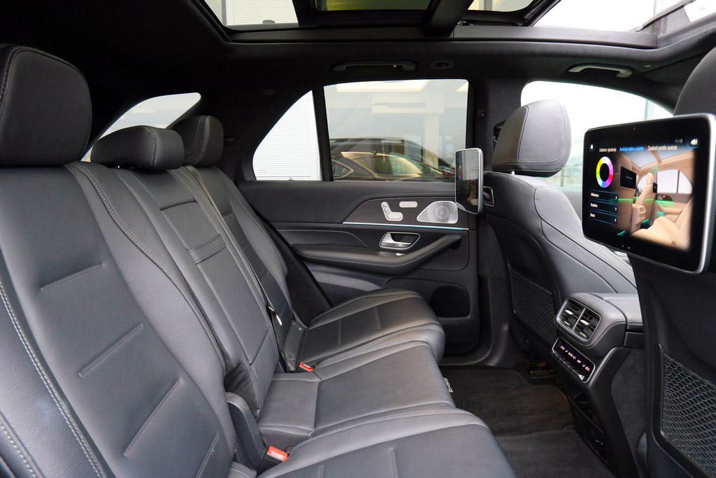 Mercedes GLE 400 D 4Matic 9G-Tronic NIGHT-PAKET AMG Line MULTIBEAM, fotografija 8
