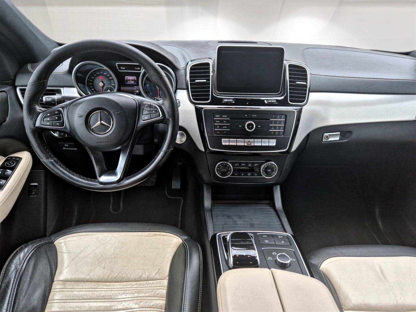 Mercedes GLE Coupe 350d Airmatic AMG Black Edition / VELIKI SERVIS, fotografija 9