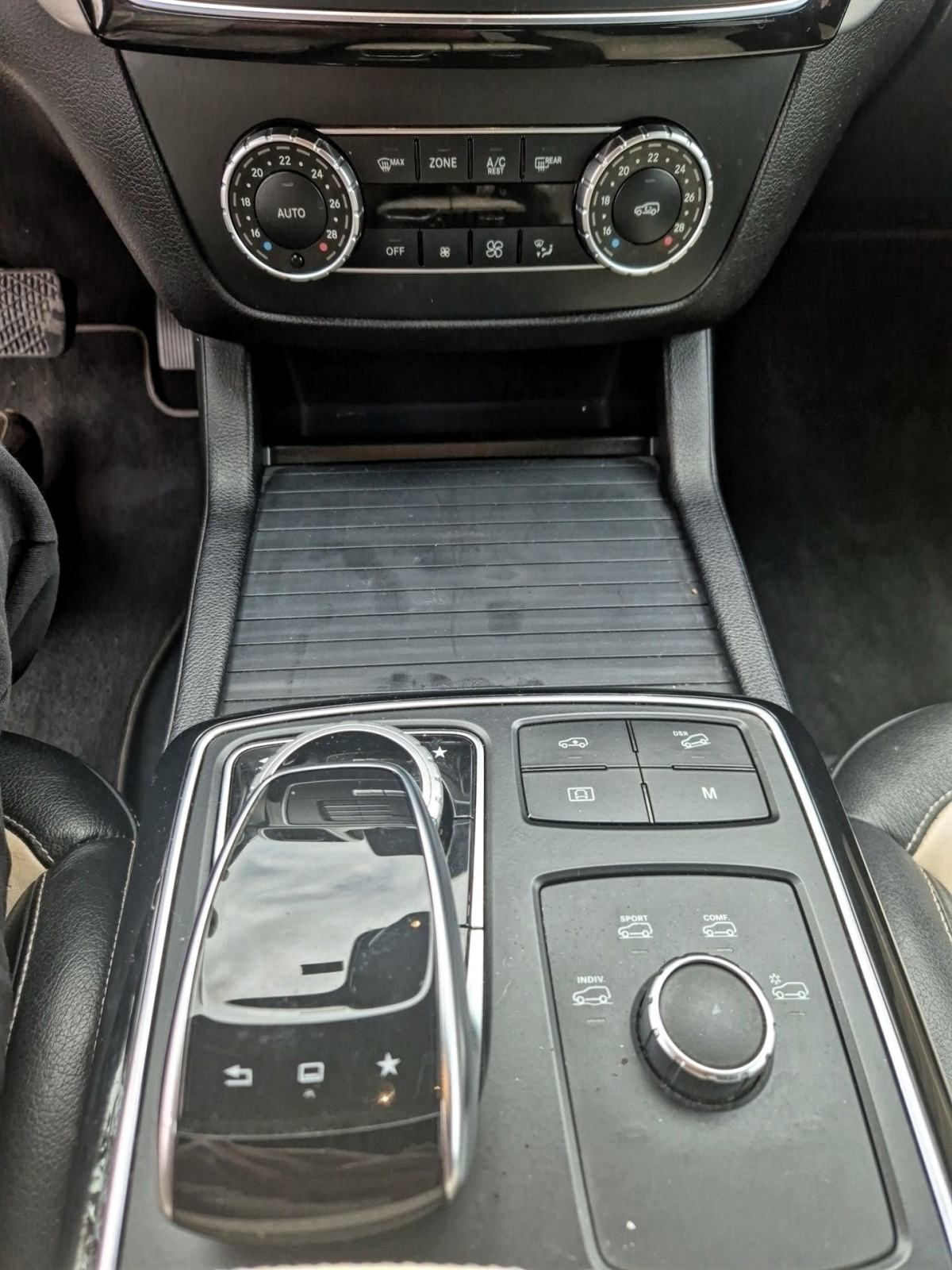 Mercedes GLE Coupe 350d Airmatic AMG Black Edition / VELIKI SERVIS, fotografija 13