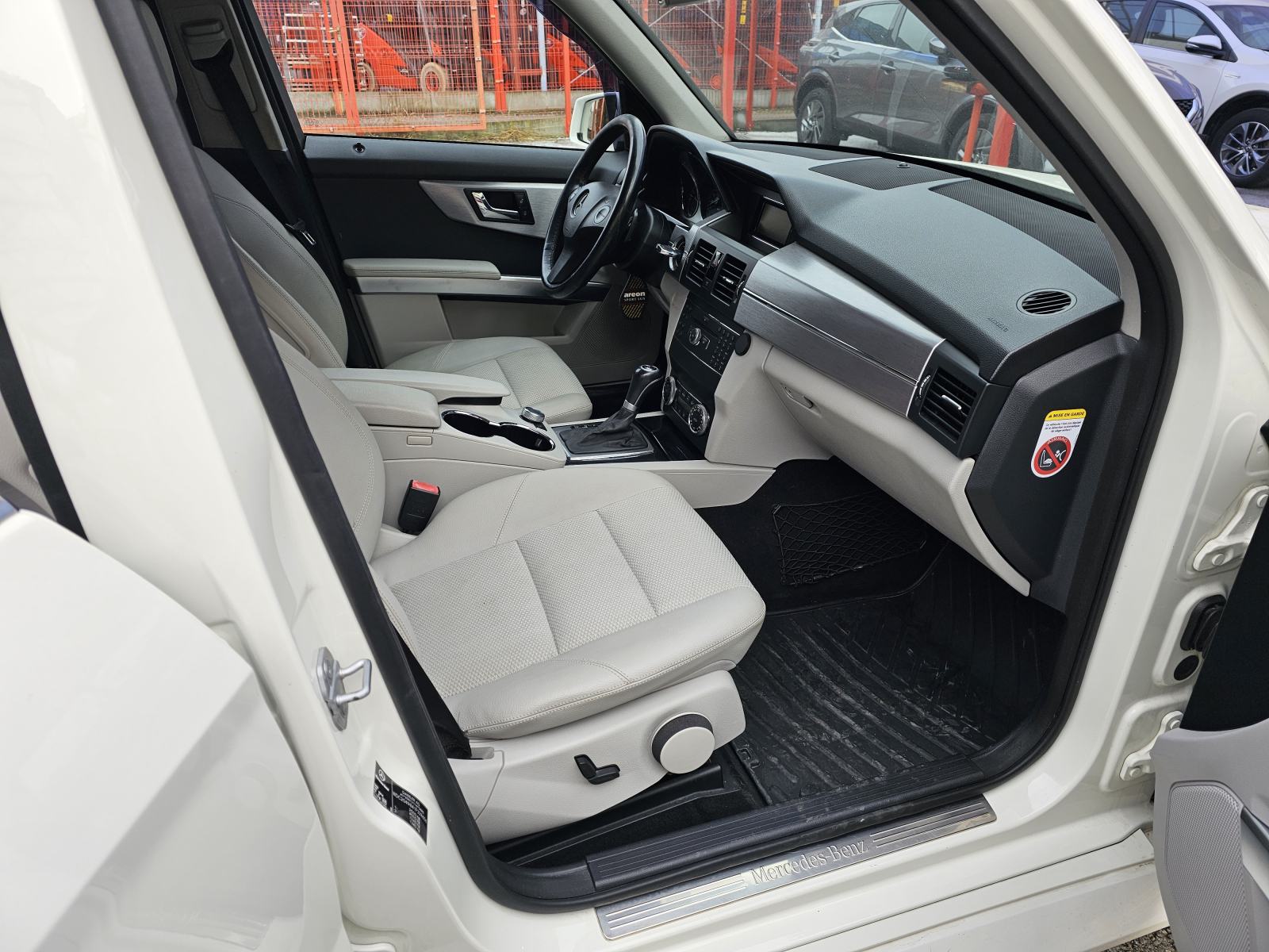 MERCEDES*GLK 220*4-MATIC*REG.5/26*AVANTGARDE*KOŽA*XENON*11990E, fotografija 17