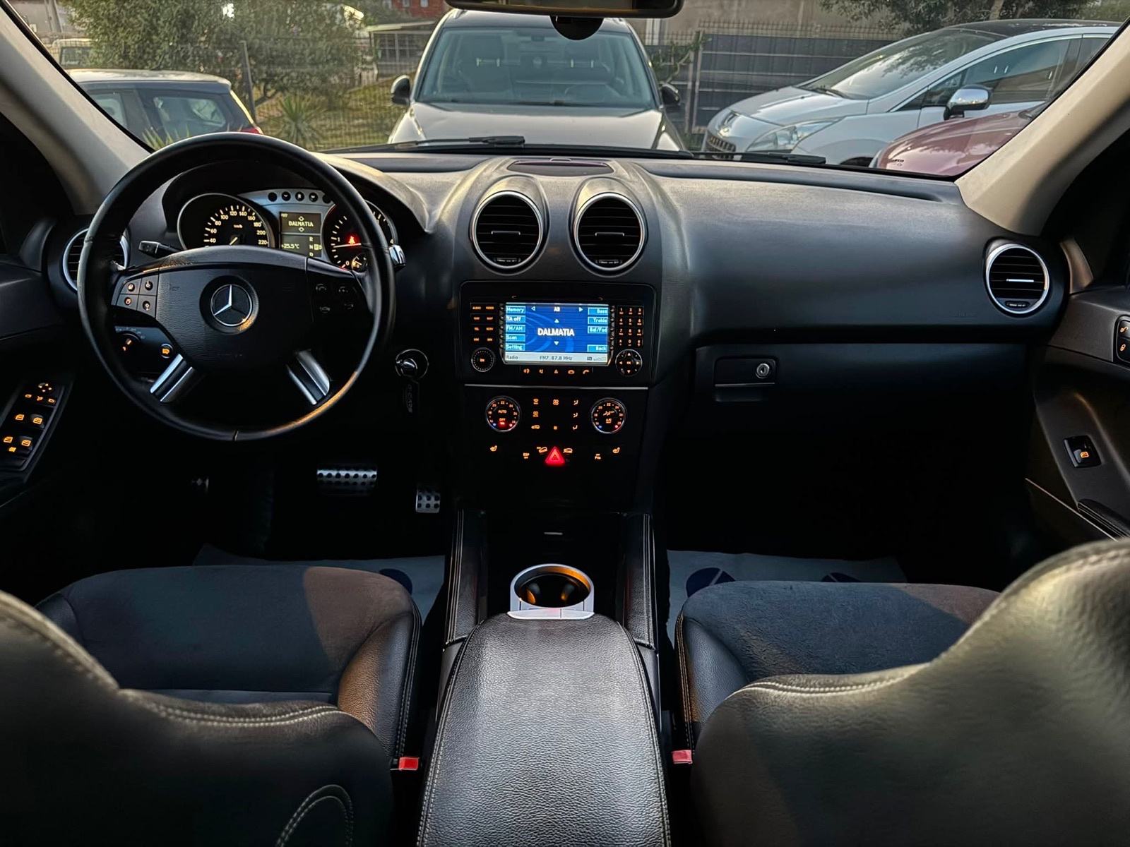 Mercedes ML 320 CDI 4Matic 7G-AUTOMATIK —SPORT PAKET—REG.GOD.DANA—FULL, fotografija 13