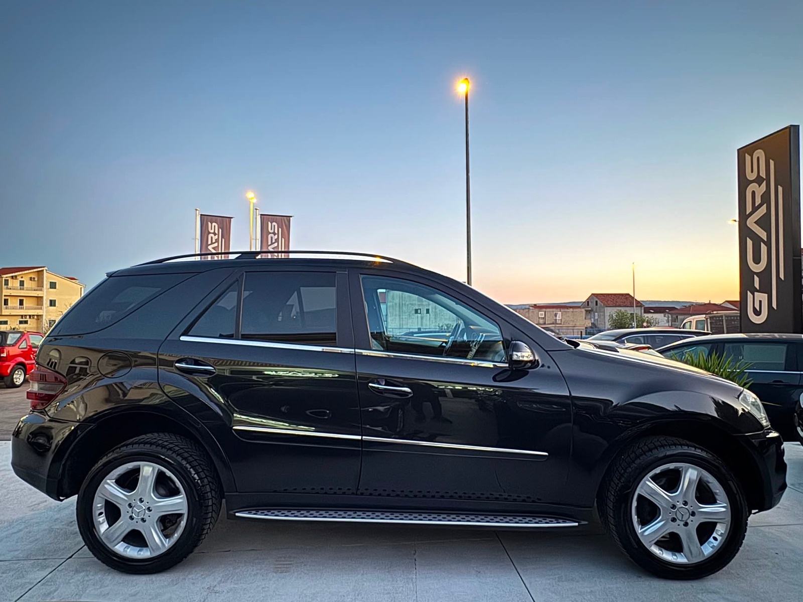 Mercedes ML 320 CDI 4Matic 7G-AUTOMATIK —SPORT PAKET—REG.GOD.DANA—FULL, fotografija 9