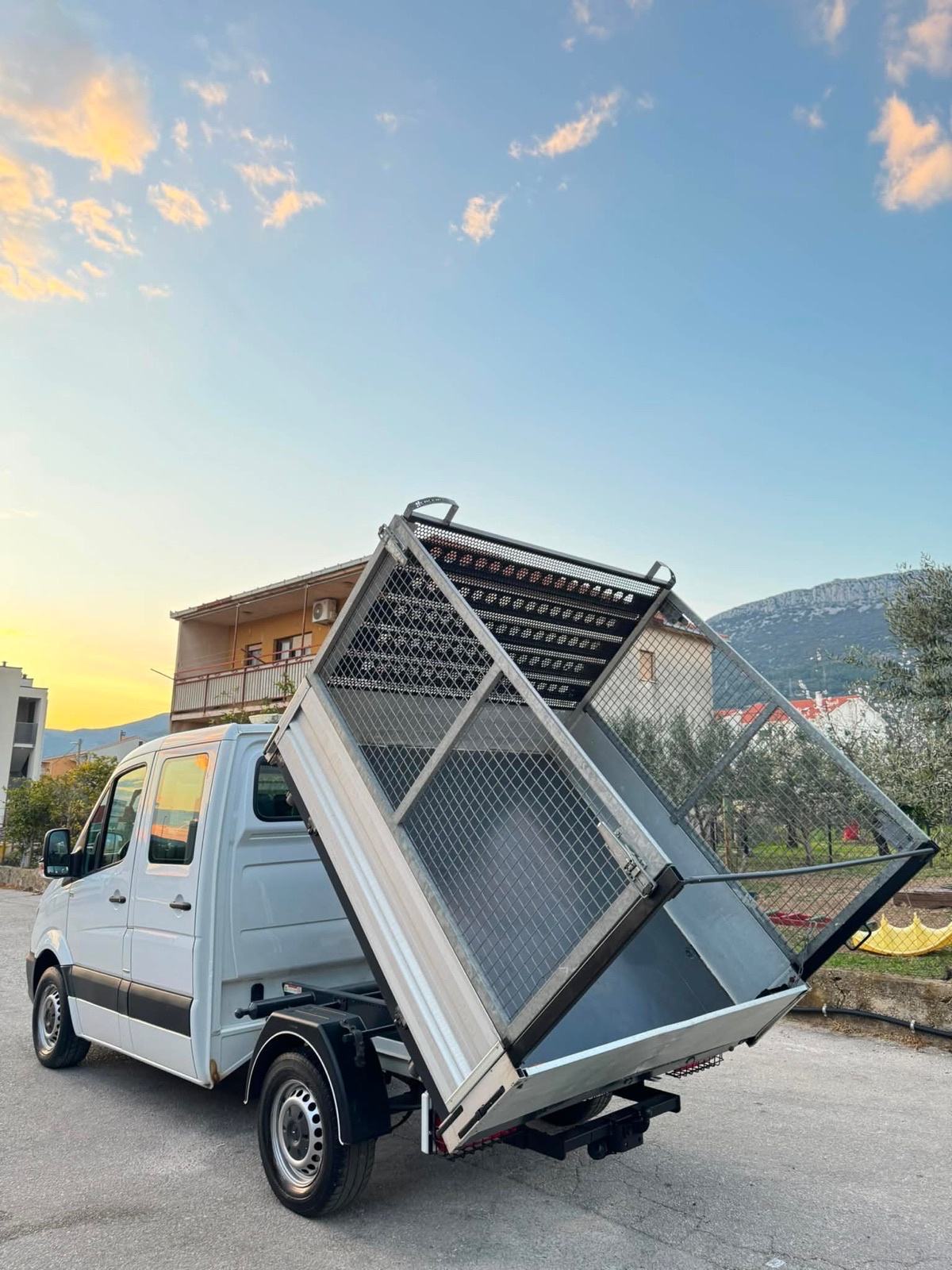 Mercedes Sprinter 310CDI DOKA—TROSTRANI KIPER—AUTOMATIK—119tkm—U PDV-u, fotografija 3