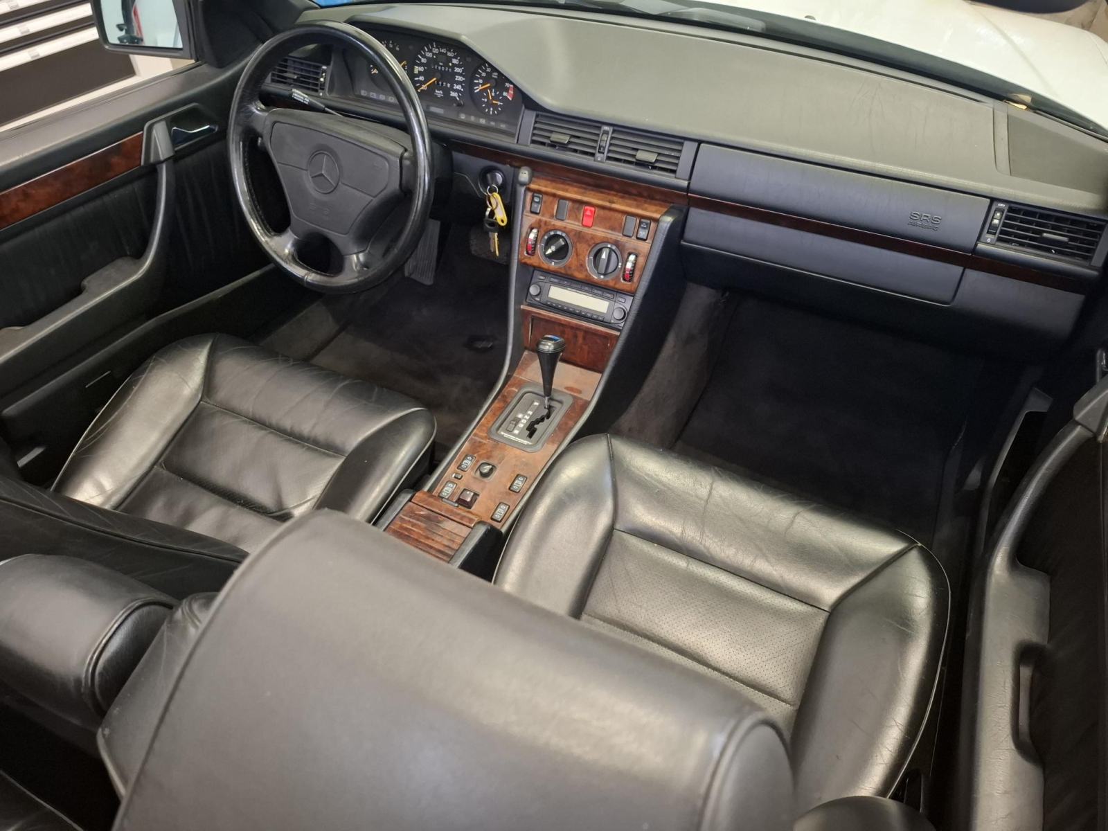 Mercedes W124 E300-24V Cabrio ++rata199,00EUR/mj.-KREDIT-KARTICE++, fotografija 12