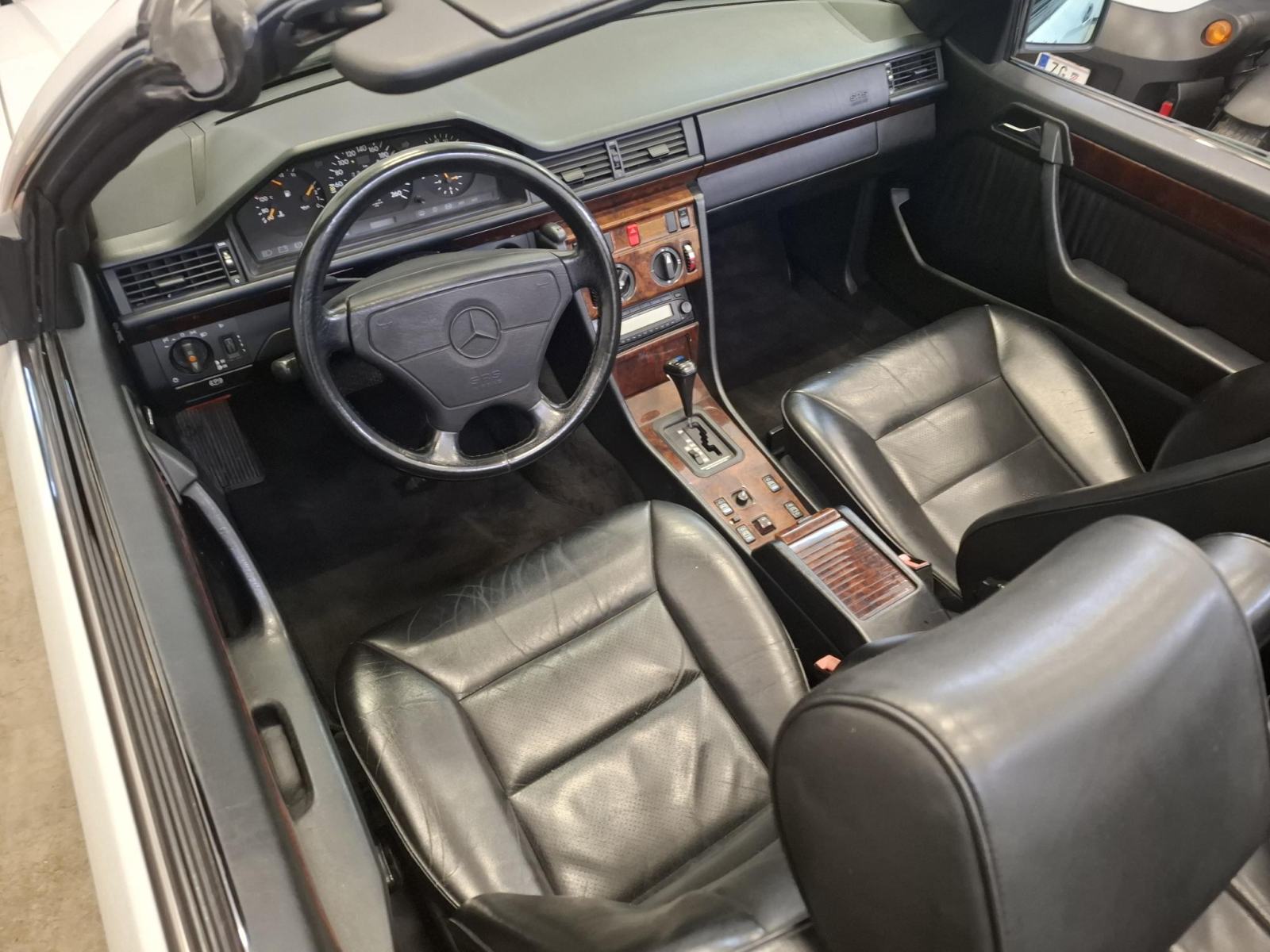 Mercedes W124 E300-24V Cabrio ++rata199,00EUR/mj.-KREDIT-KARTICE++, fotografija 11