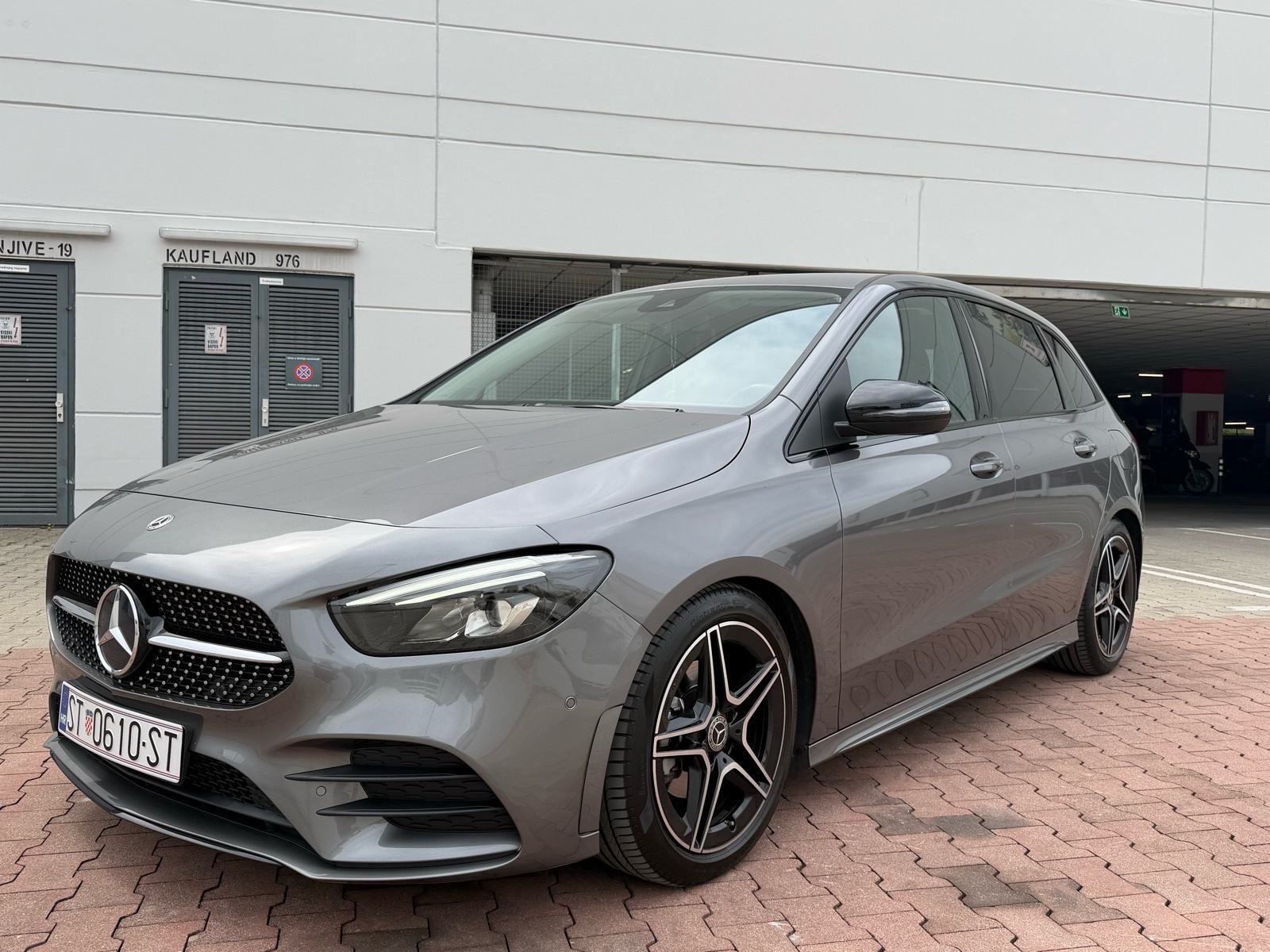 MERCEDES B 200 d FULL AMG ❗️49500 KM ❗️MODEL 2022 g TOP STANJE NOVO, pogled izvana - slika 2
