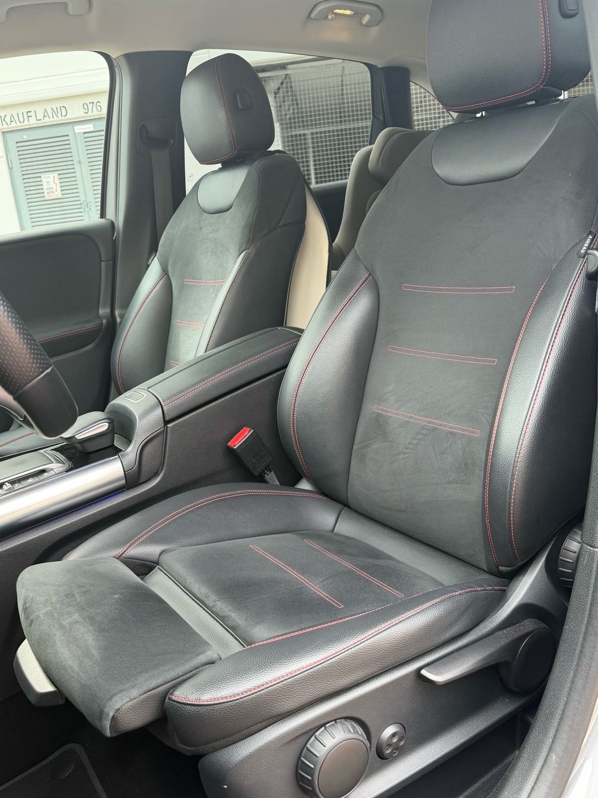 MERCEDES B 200 d FULL AMG ❗️49500 KM ❗️MODEL 2022 g TOP STANJE NOVO, fotografija 10