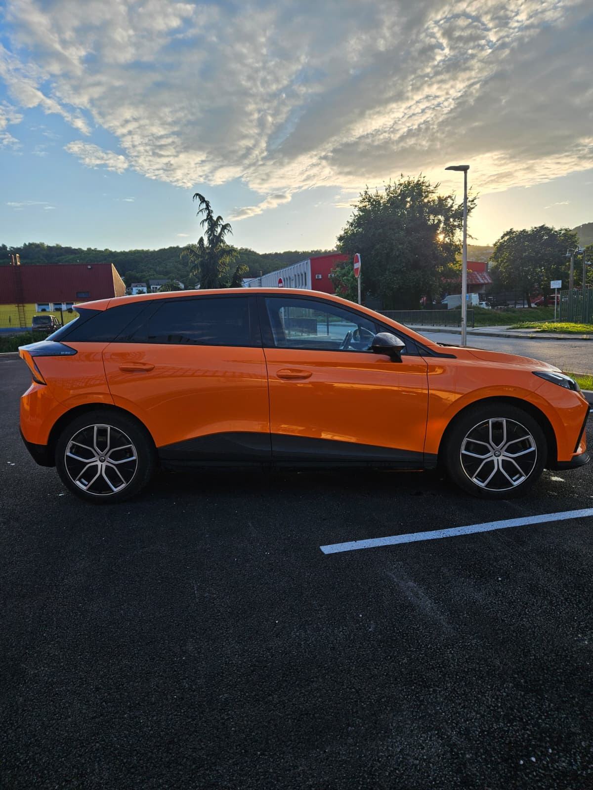 MG 4 Elektro Luxury 64KWh, fotografija 4