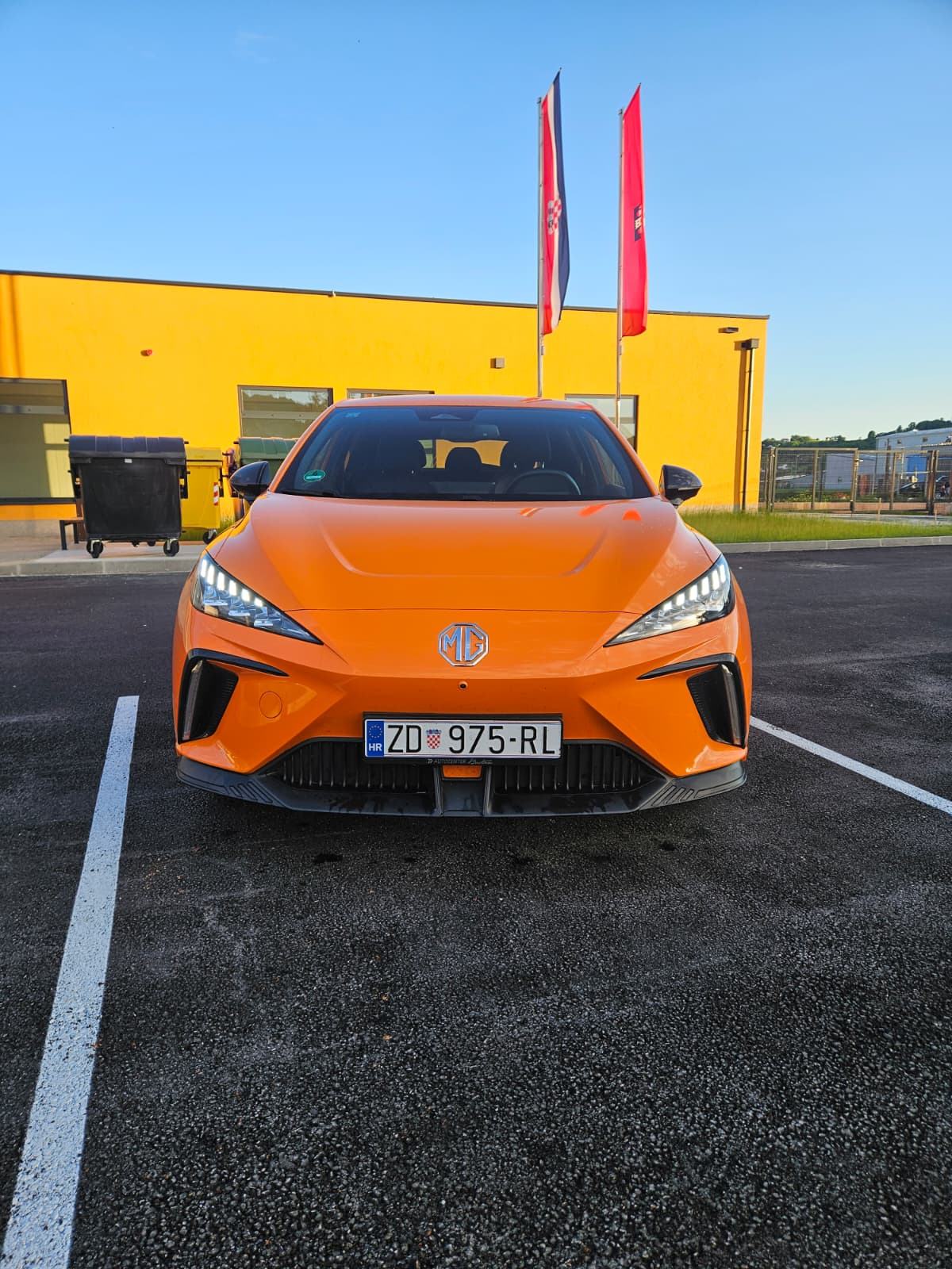 MG 4 Elektro Luxury 64KWh, fotografija 2