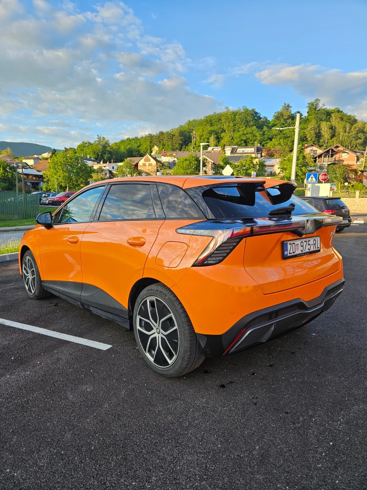 MG 4 Elektro Luxury 64KWh, fotografija 12