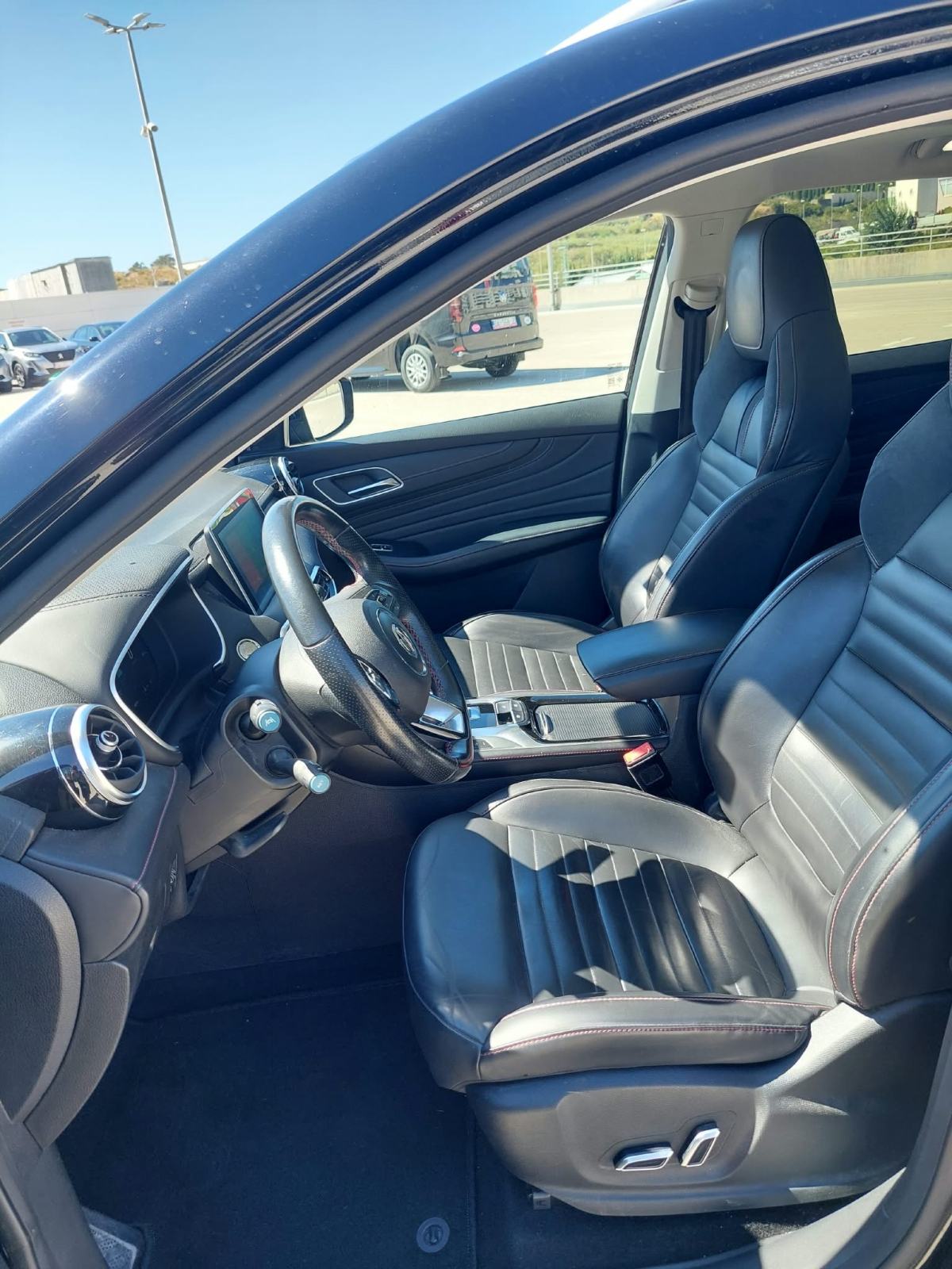 MG EHS PHEV LUXURY 257KS/2022./ 86200KM/ 2. VLASNIK, fotografija 10