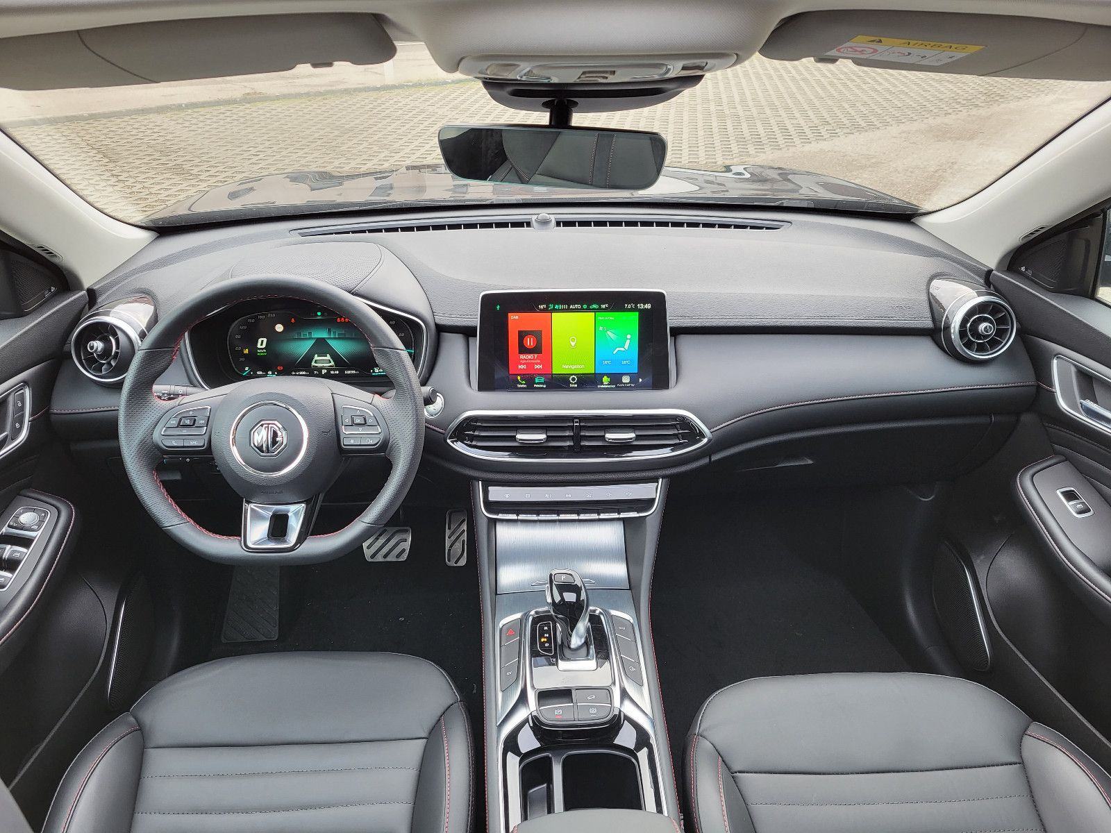 MG EHS Plug-in Hybrid LUXURY PANORAMA ACC KAMERA 360 WLTP 52KM, fotografija 3