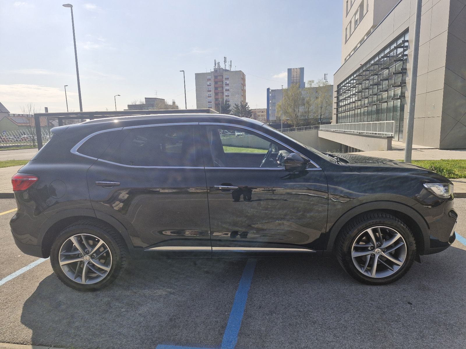 MG EHS PLUG IN,LUXURY PAKET, 34300km, fotografija 6