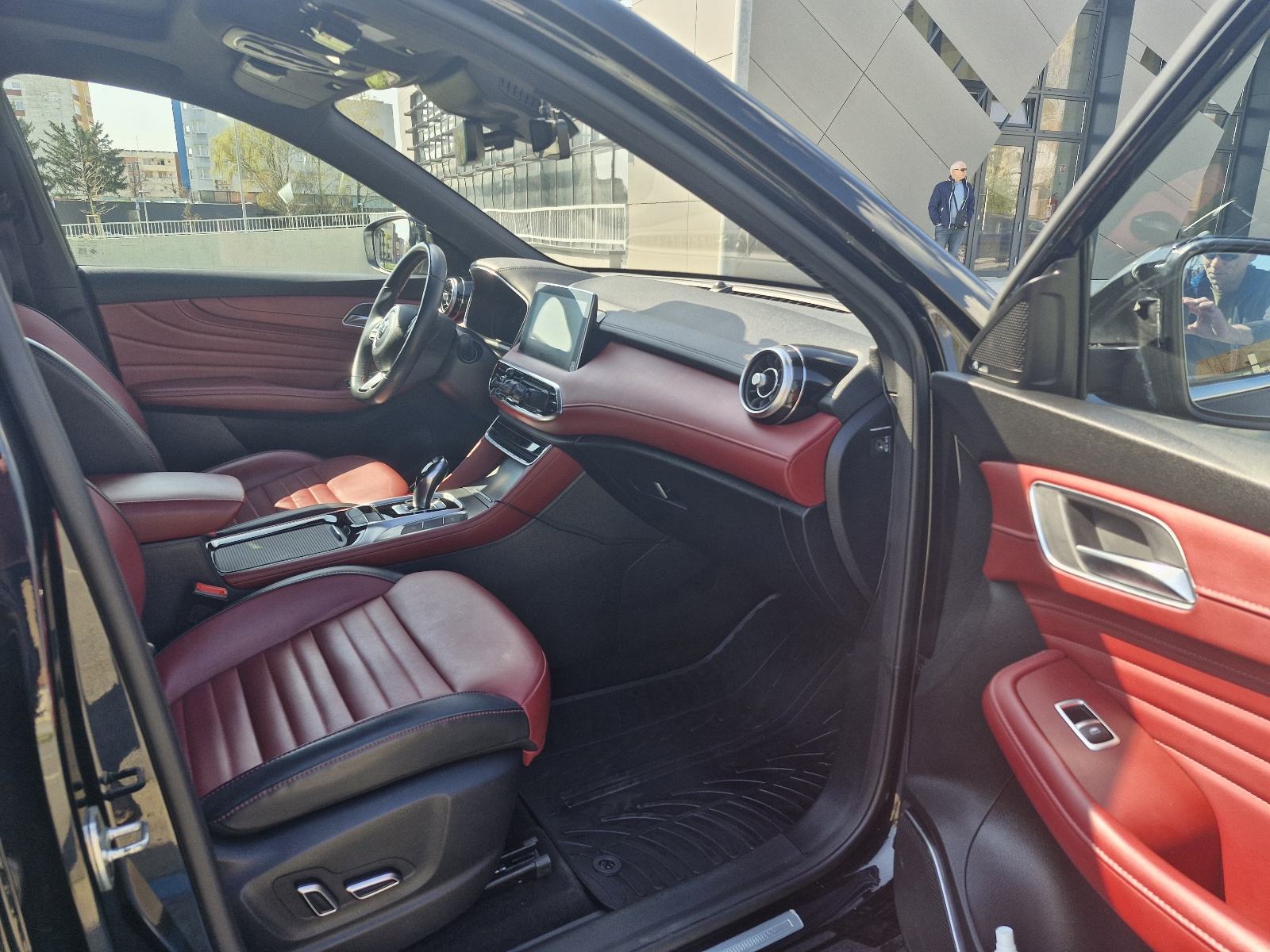 MG EHS PLUG IN,LUXURY PAKET, 34300km, fotografija 9