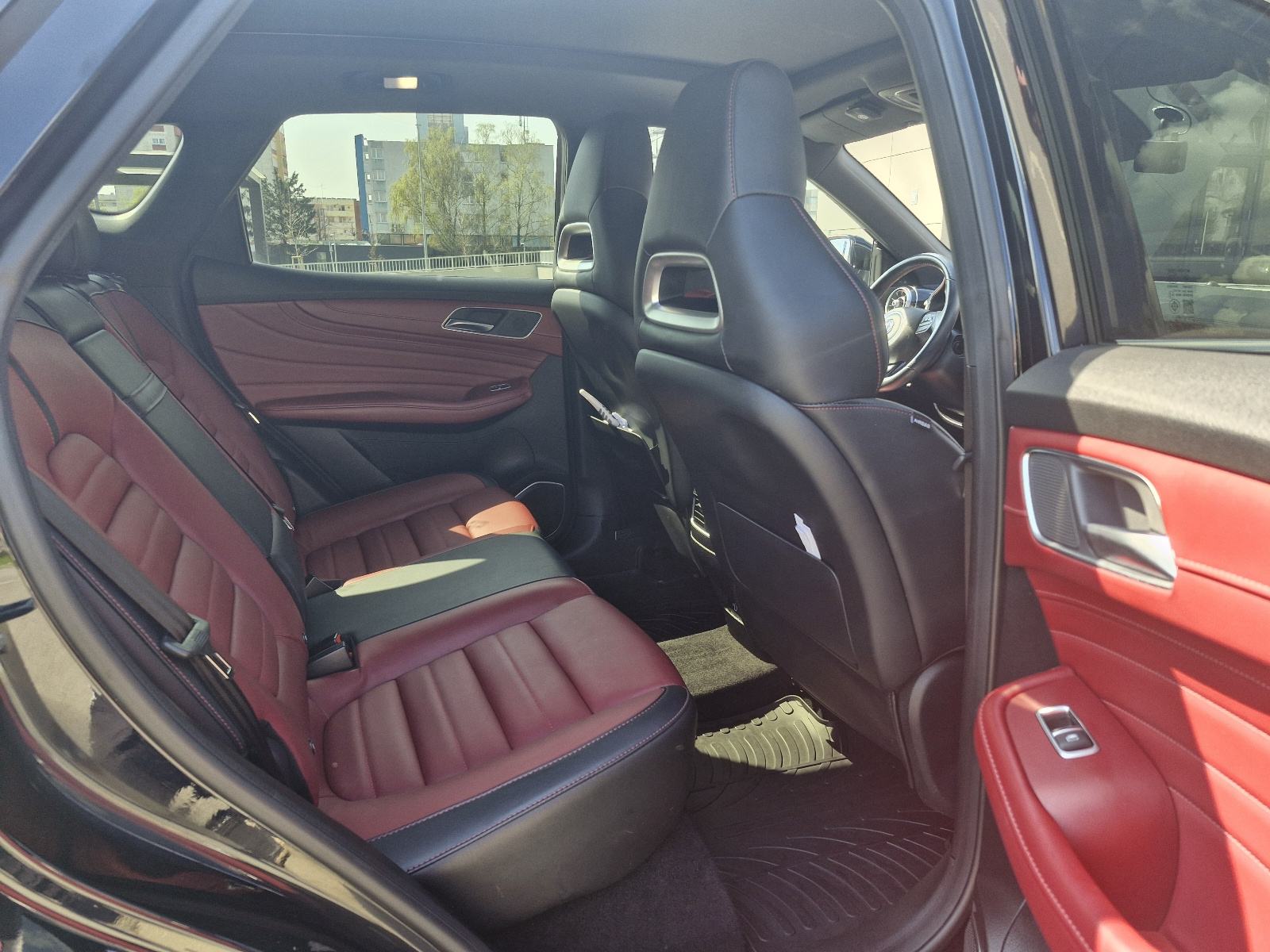 MG EHS PLUG IN,LUXURY PAKET, 34300km, fotografija 10
