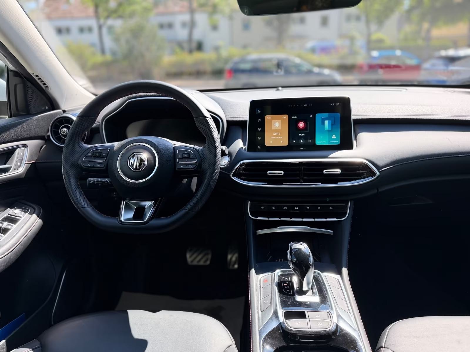 MG HS 1.5 T-GDi DCT automatik LUXURY PANORAMA KAMERA 360 ACC LED, fotografija 11