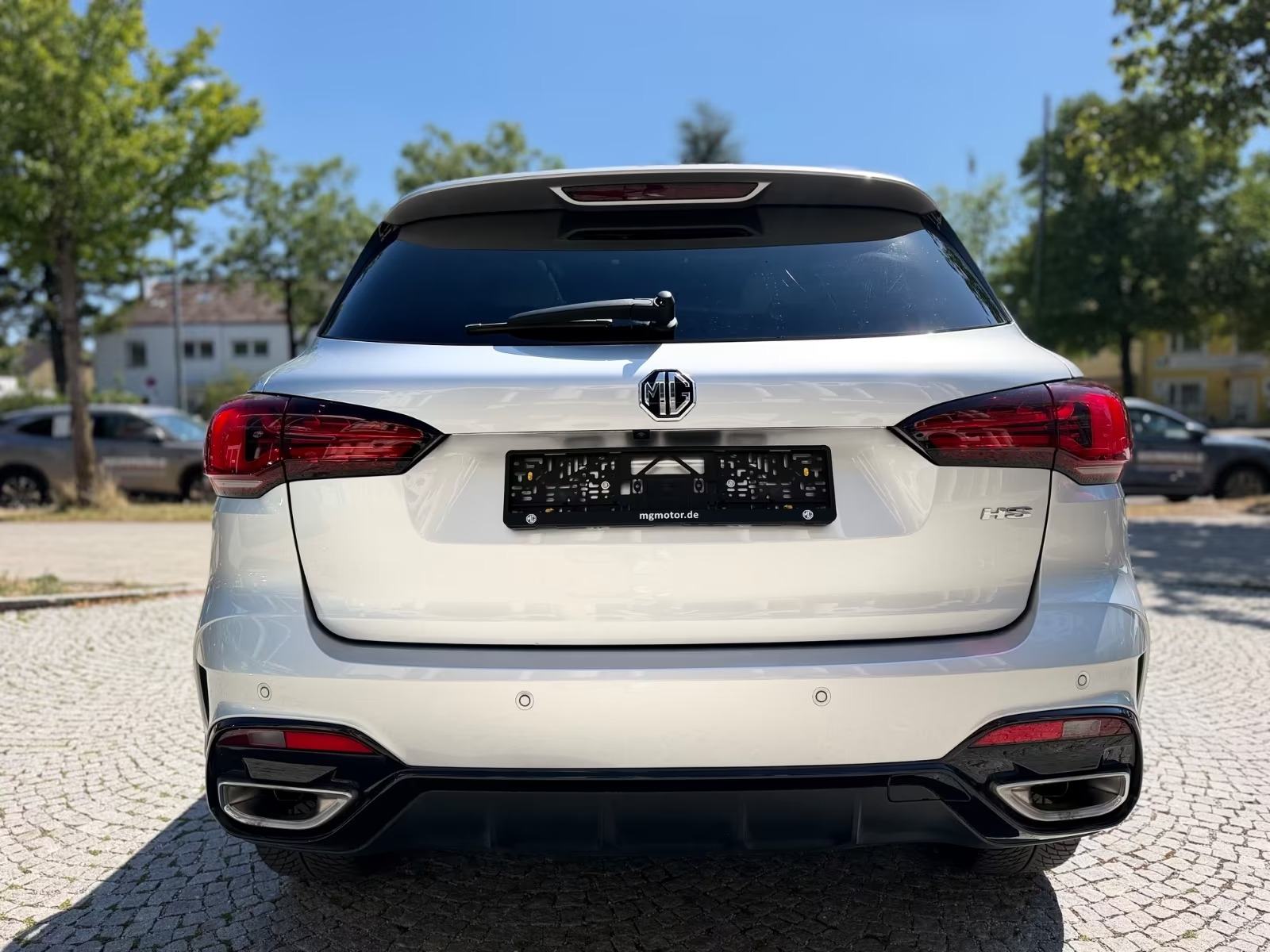 MG HS 1.5 T-GDi DCT automatik LUXURY PANORAMA KAMERA 360 ACC LED, fotografija 17