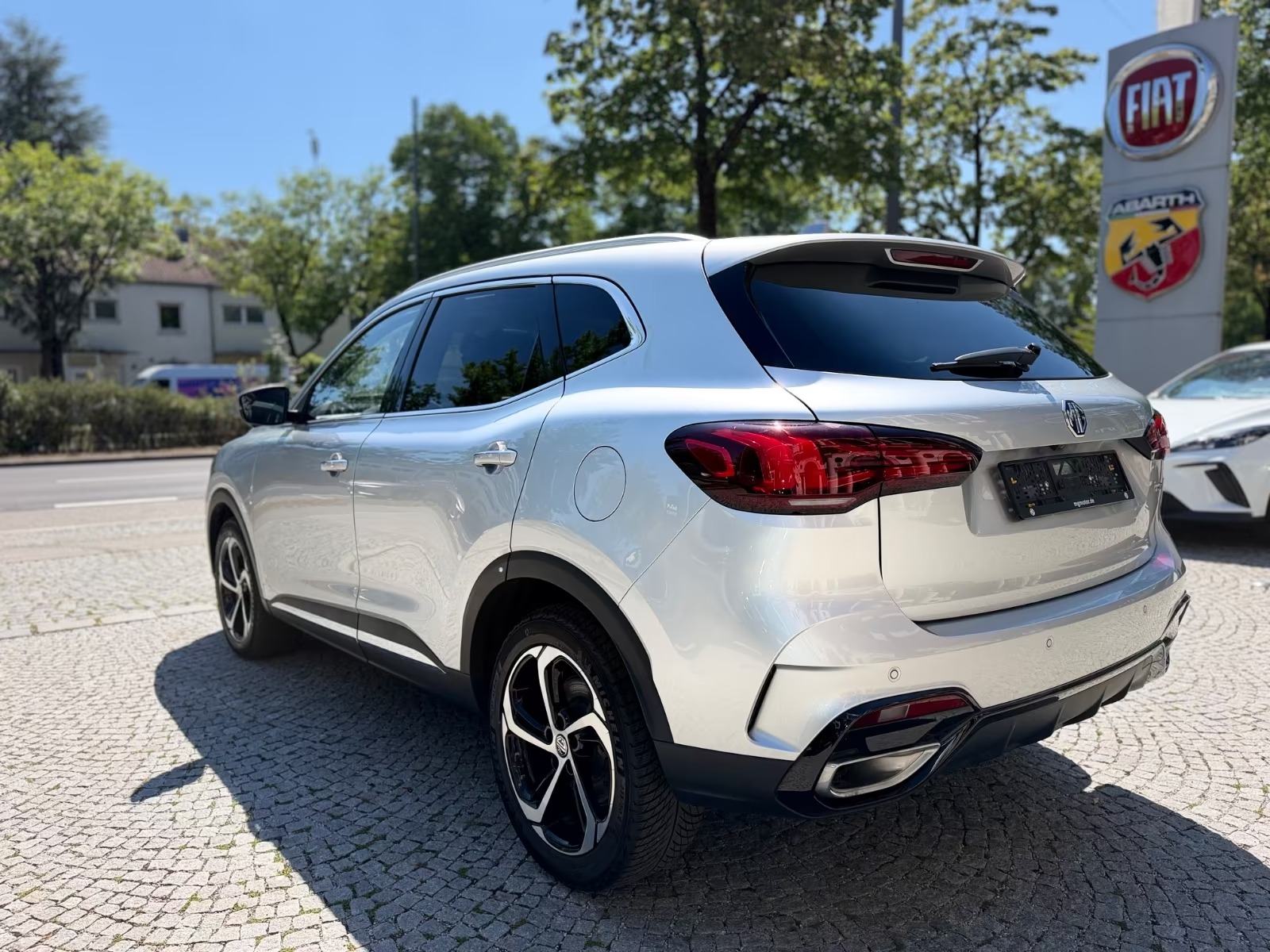 MG HS 1.5 T-GDi DCT automatik LUXURY PANORAMA KAMERA 360 ACC LED, fotografija 7