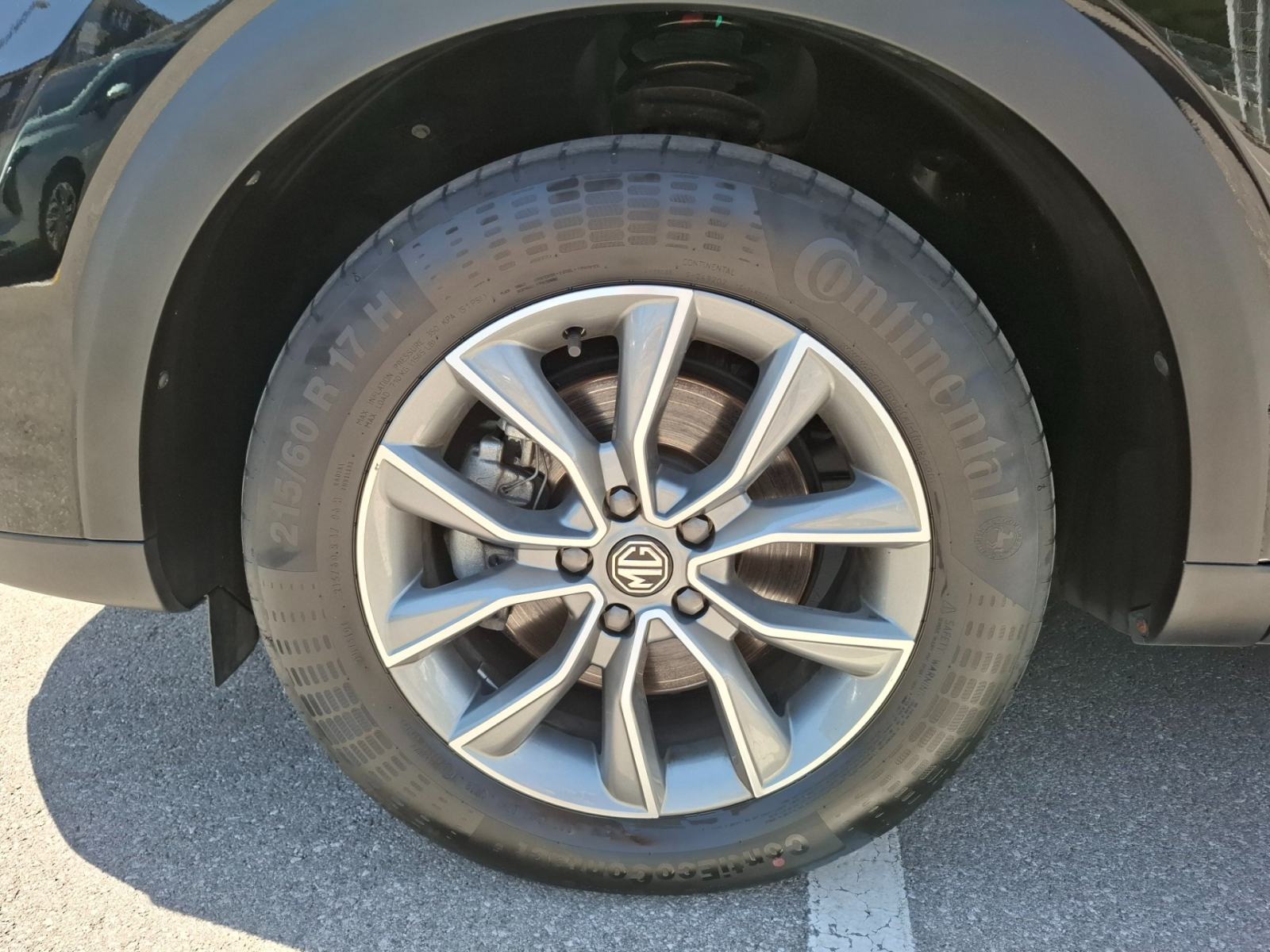 MG HS 1.5T GDI Comfort - TOP OPREMA - ZNANA ZGODOVINA, fotografija 13