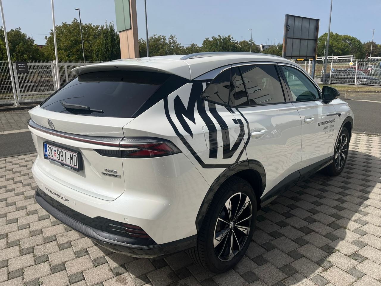 MG HS 1,5T GDI Hybrid+ Luxury, fotografija 2