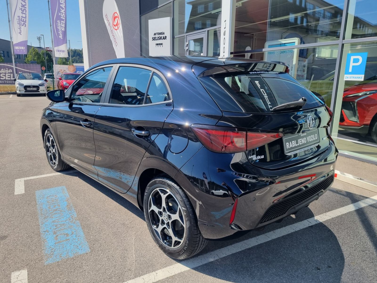 MG MG3 1.5 COMFORT - ODLIČNO OHRANJEN - TOP OPREMA, fotografija 5