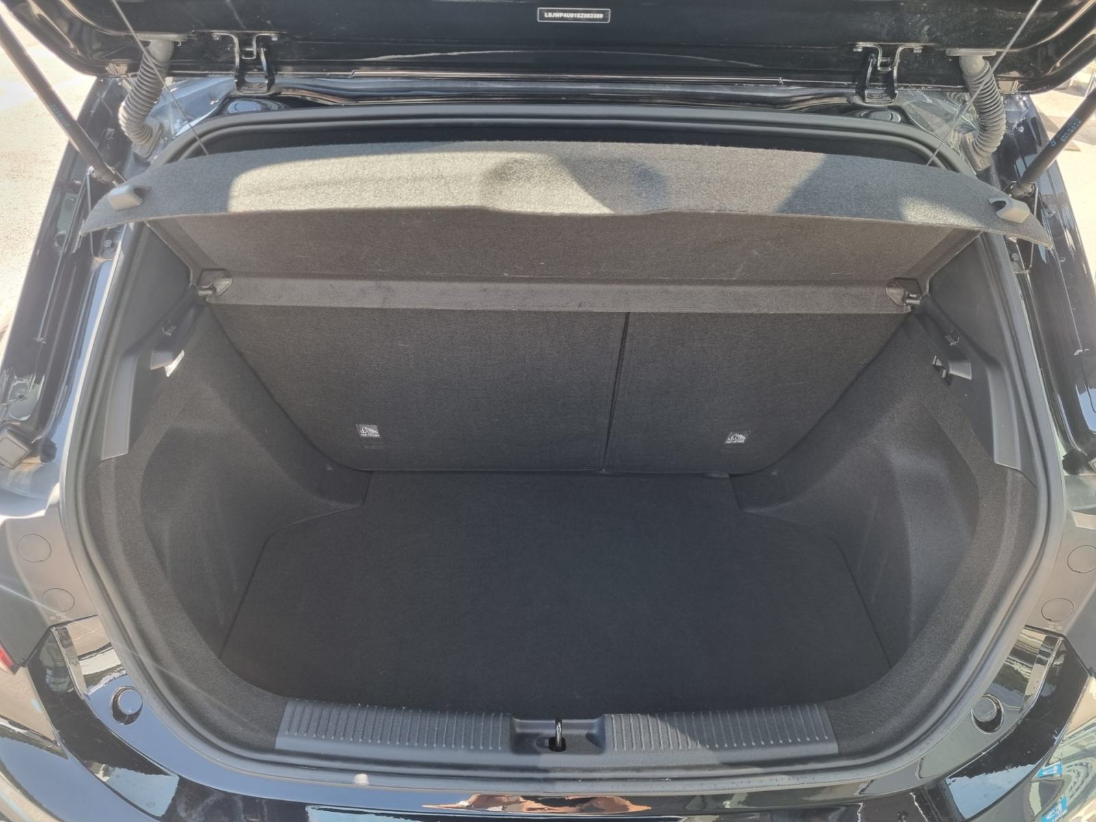 MG MG3 1.5 COMFORT - ODLIČNO OHRANJEN - TOP OPREMA, fotografija 12