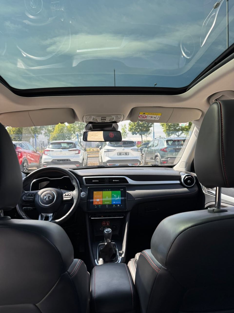MG ZS 1,0T-GDI Luxury, fotografija 9