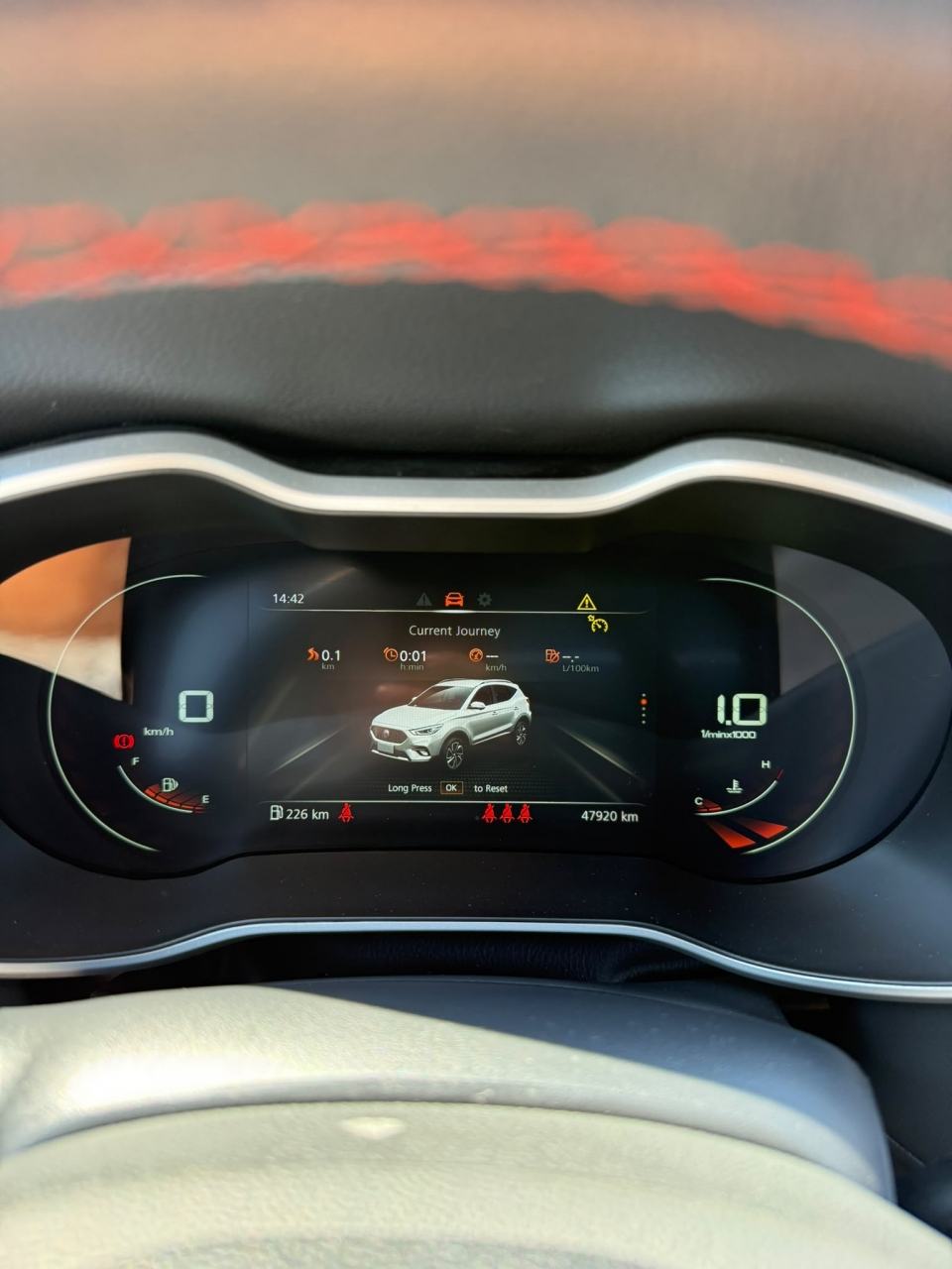 MG ZS 1,0T-GDI Luxury, fotografija 11