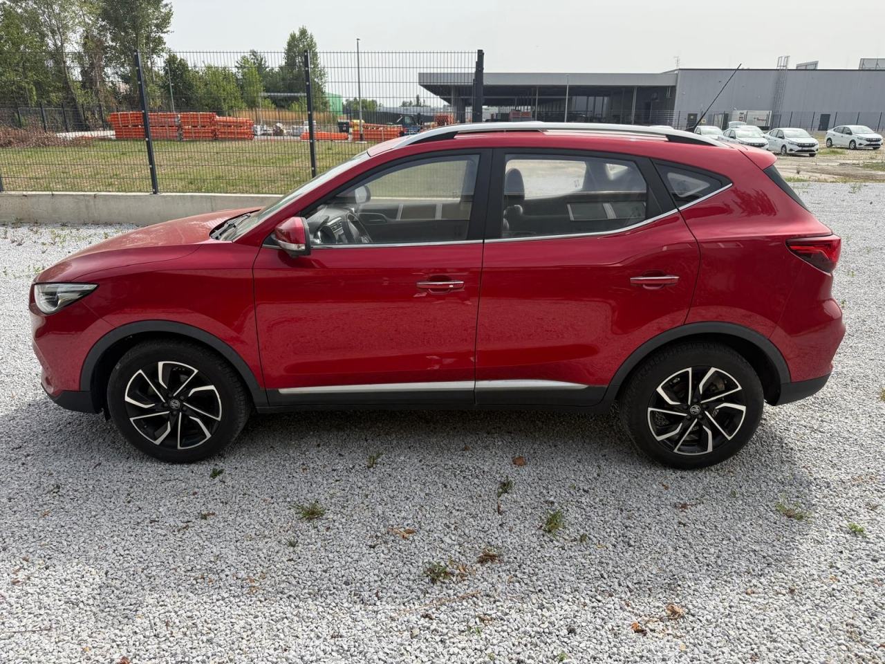 MG ZS 1,0T-GDI Luxury, fotografija 5