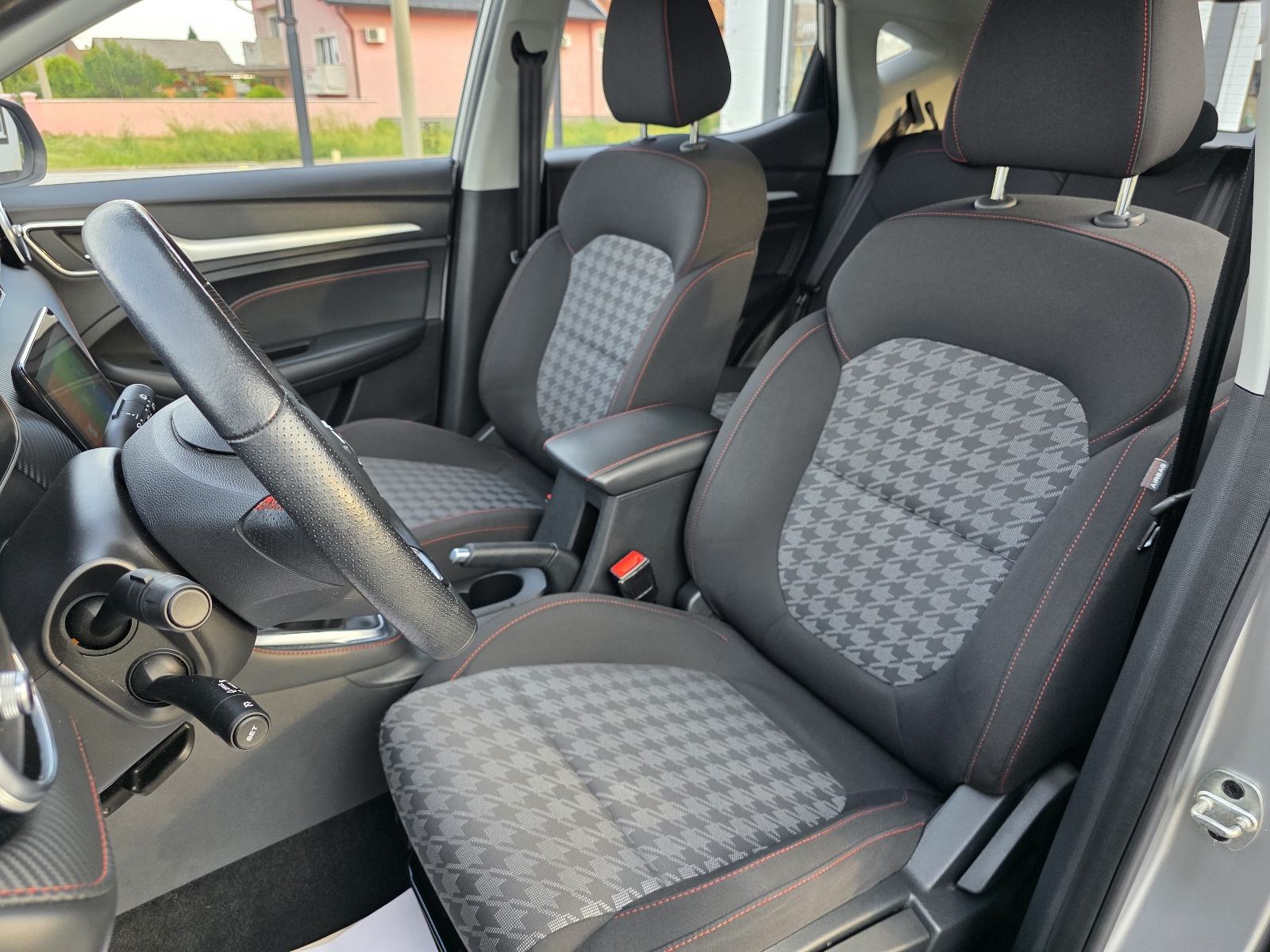 MG ZS 1.5 EXCITE, 31.000km, TVORNIČKO JAMSTVO, MOG. KREDITA-LEASINGA, fotografija 11