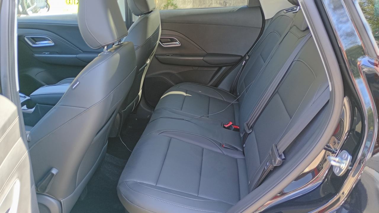 MG ZS 1,5 Hybrid+ Luxury, fotografija 11