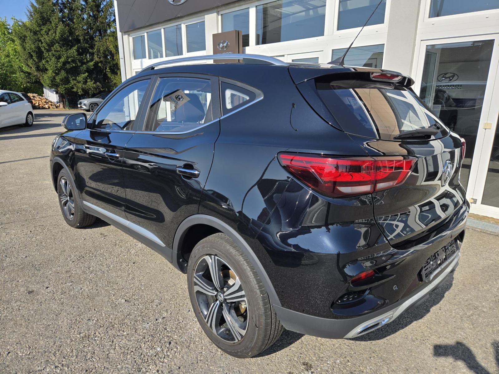 MG ZS 1.5i STANDARD, fotografija 5