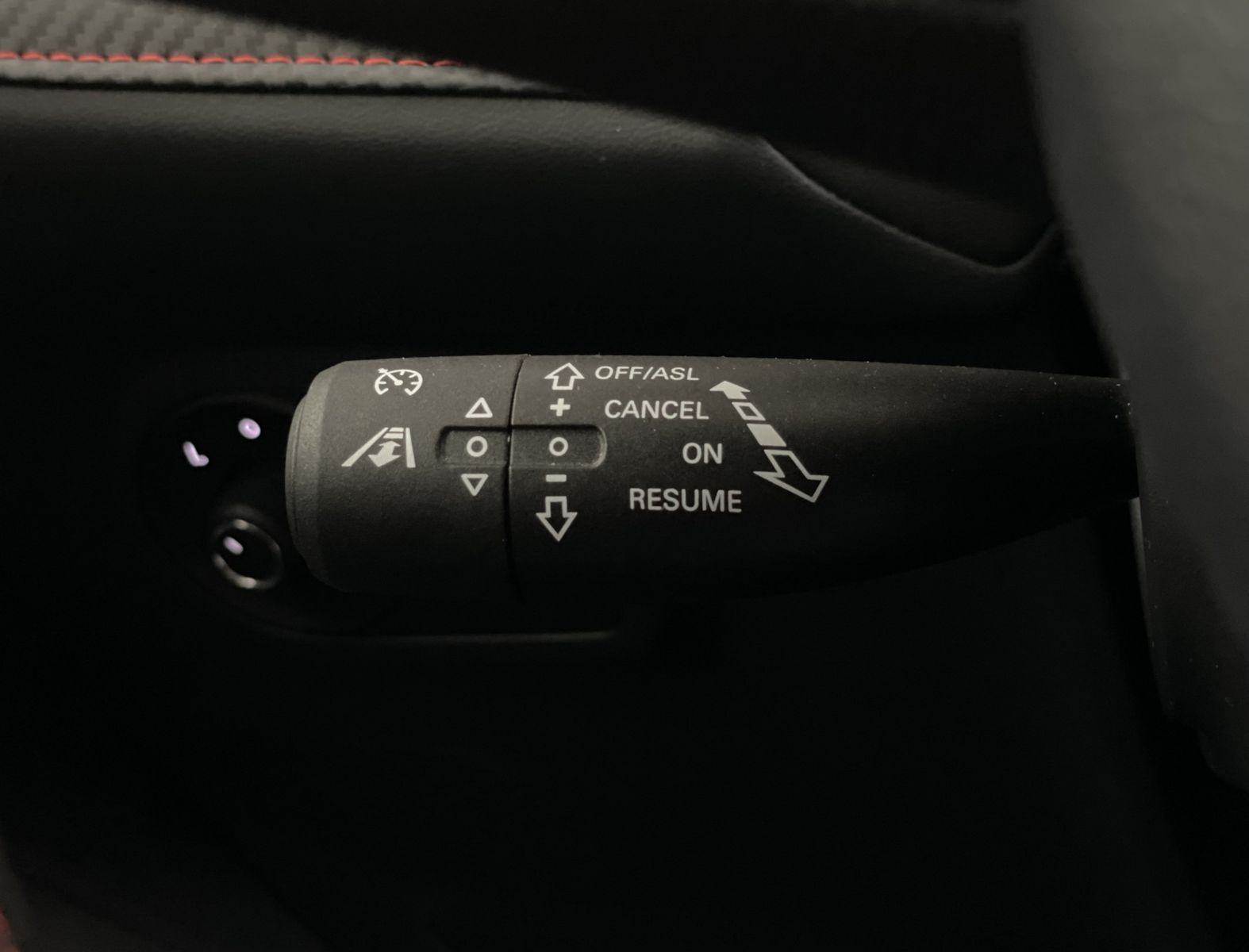 MG ZS EV COMFORT ACC-TEMPOMAT NAVI KAMERA 51 kWh 320km WLTP 1.VL., fotografija 13
