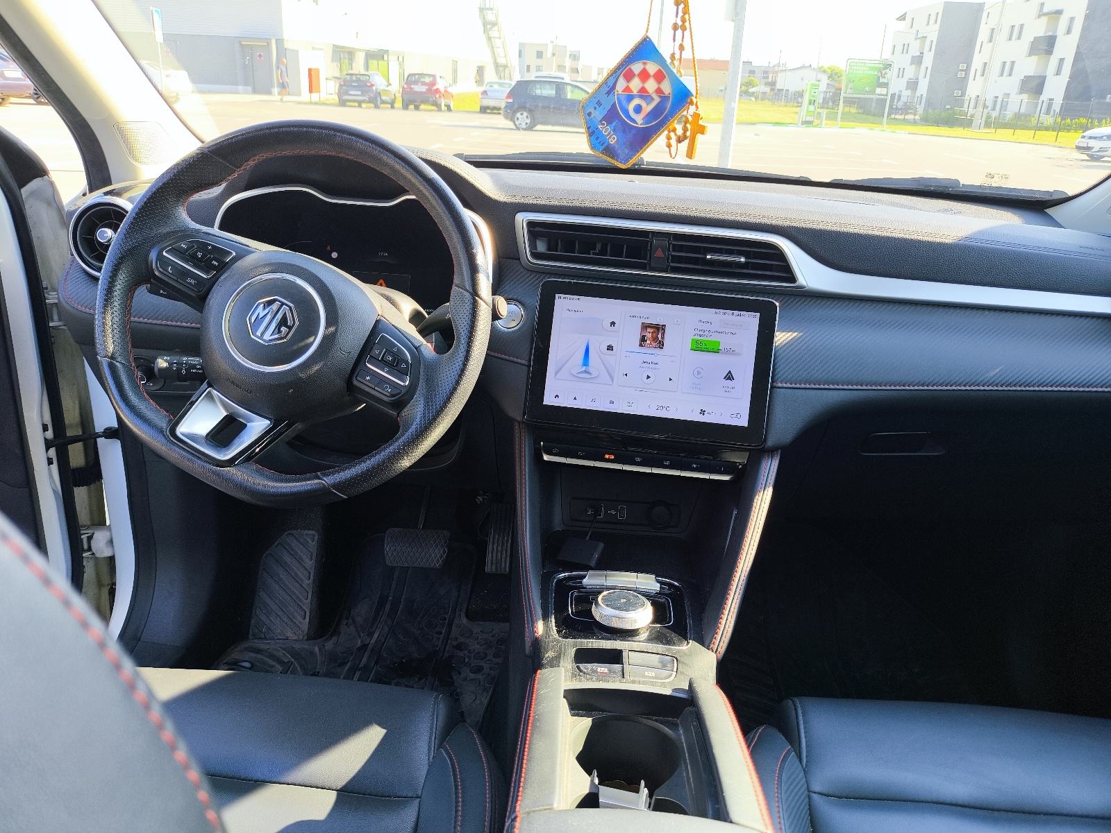 MG ZS EV električni pogon automatik, fotografija 10
