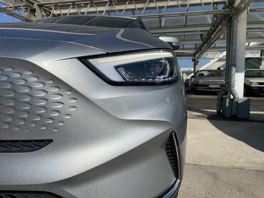 MG ZS EV Luxury PANORAMA ACC-TEMP LED KAMERA KOŽA 72 kWh 440km WLTP, pogled izvana - slika 2