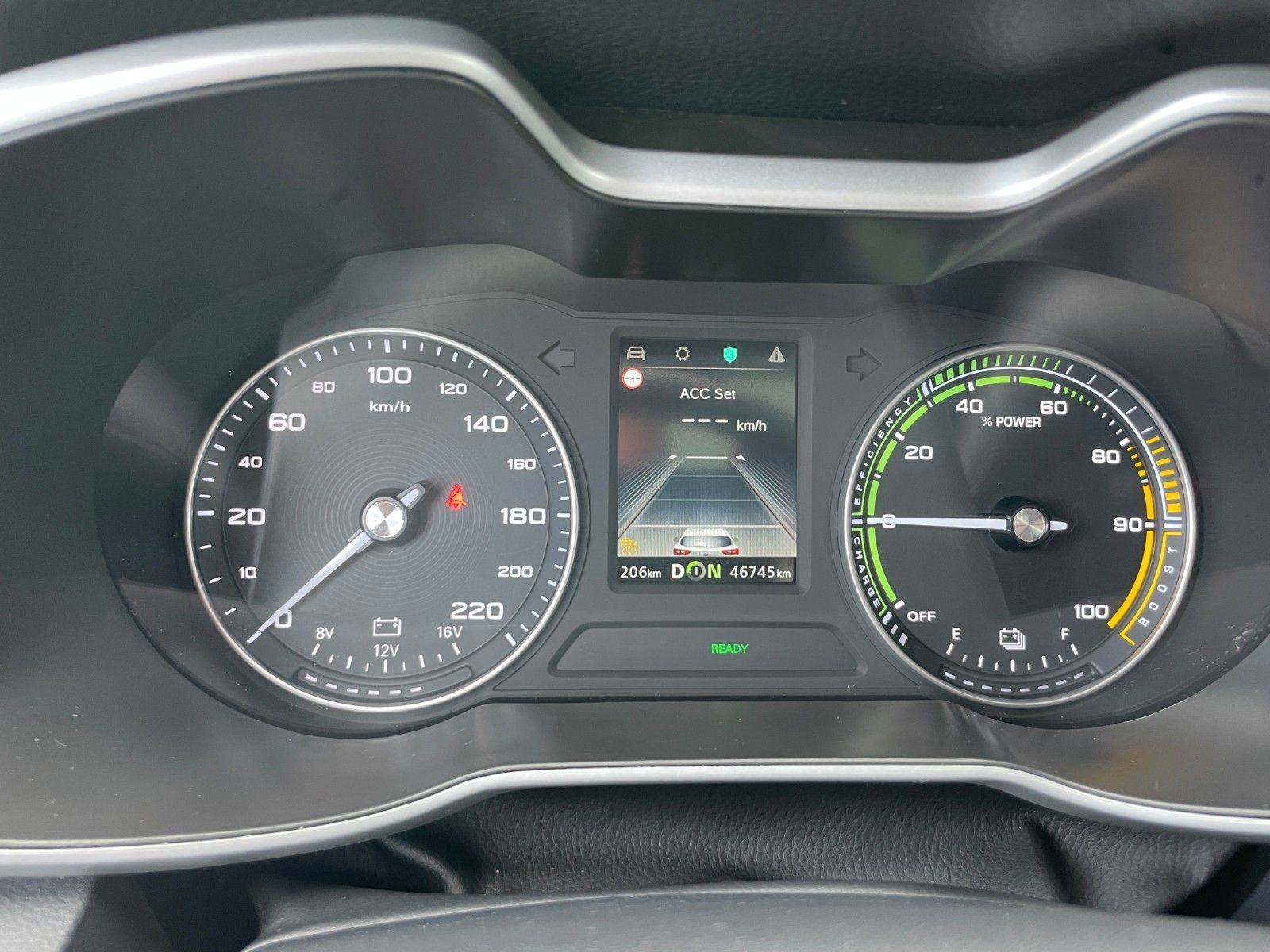 MG ZS EV LUXURY PANORAMA ACC-TEMPOMAT KOŽA 44 kWh 263km WLTP, fotografija 16