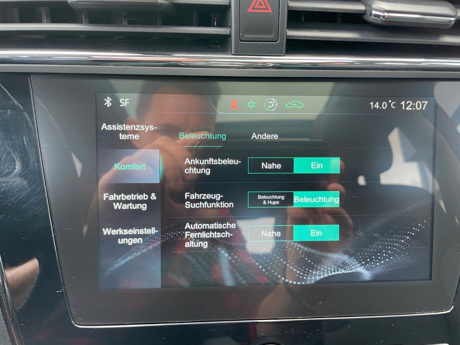 MG ZS EV LUXURY PANORAMA ACC-TEMPOMAT KOŽA 44 kWh 263km WLTP, fotografija 20