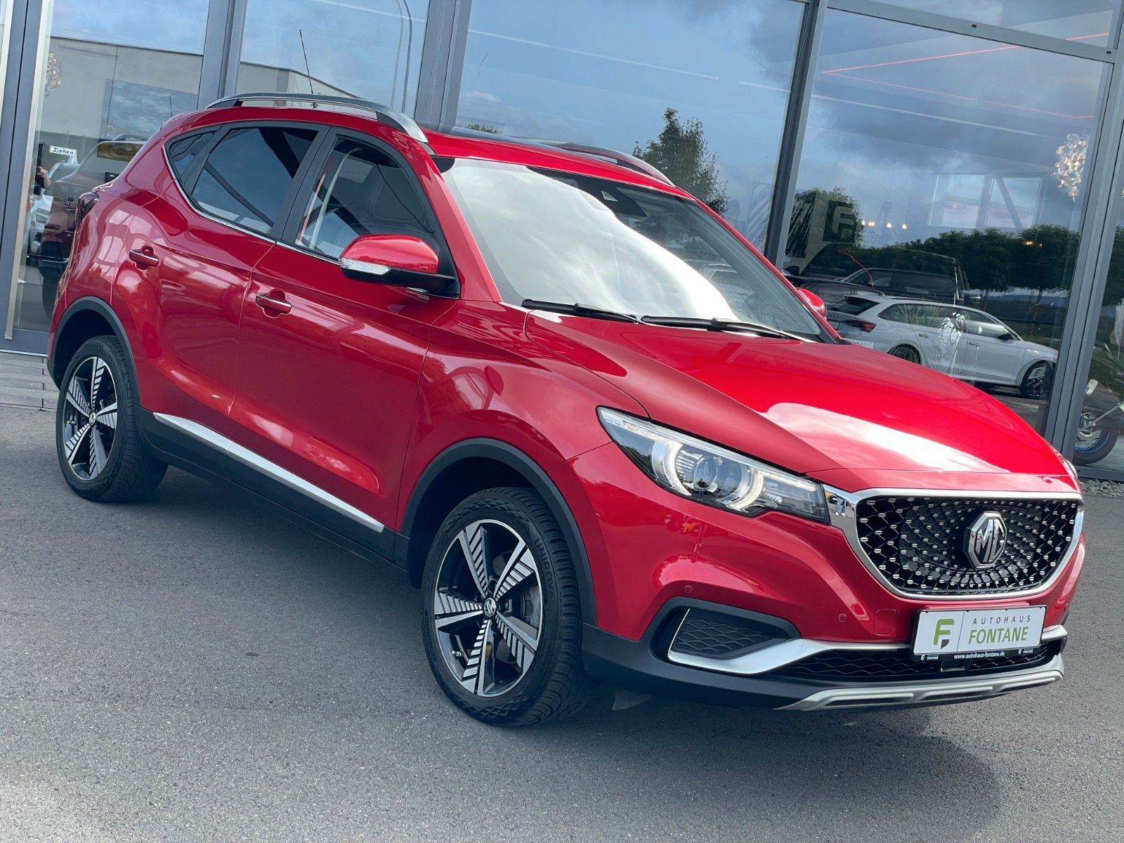 MG ZS EV LUXURY PANORAMA ACC-TEMPOMAT KOŽA 44 kWh 263km WLTP, fotografija 7