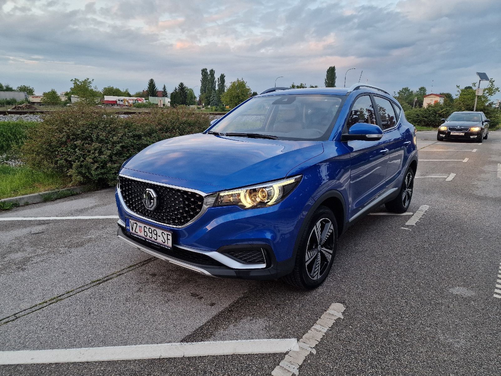 MG ZS EV Luxury, fotografija 2