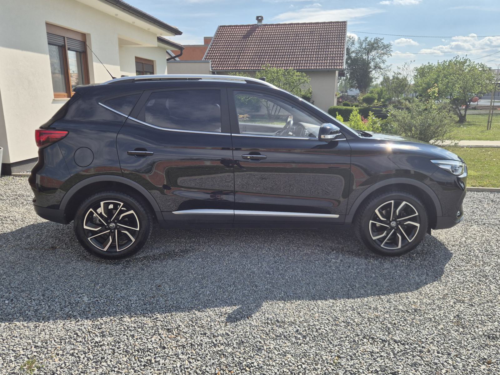 MG ZS Luxury 1.0T | 360 kamera | Garancija | Bez prijenosa, fotografija 3
