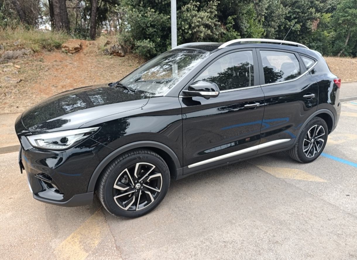 MG ZS Luxury 2024 – Full oprema, Registriran do 06/2027, fotografija 12
