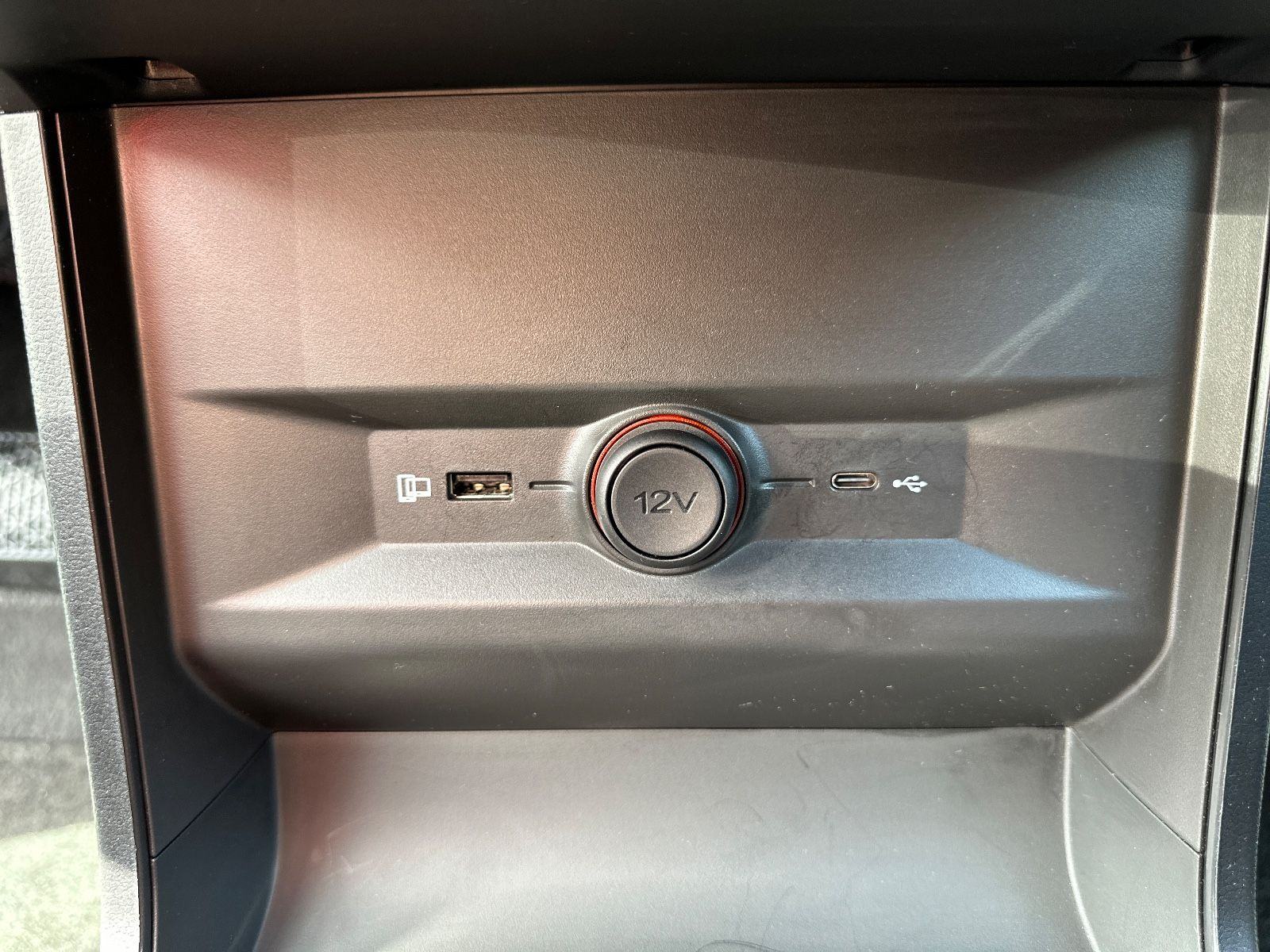 MG 4 Electric Luxury ACC EL.SIC+SIC/VOLAN GRIJ. 64 kWh 450km WLTP, fotografija 16