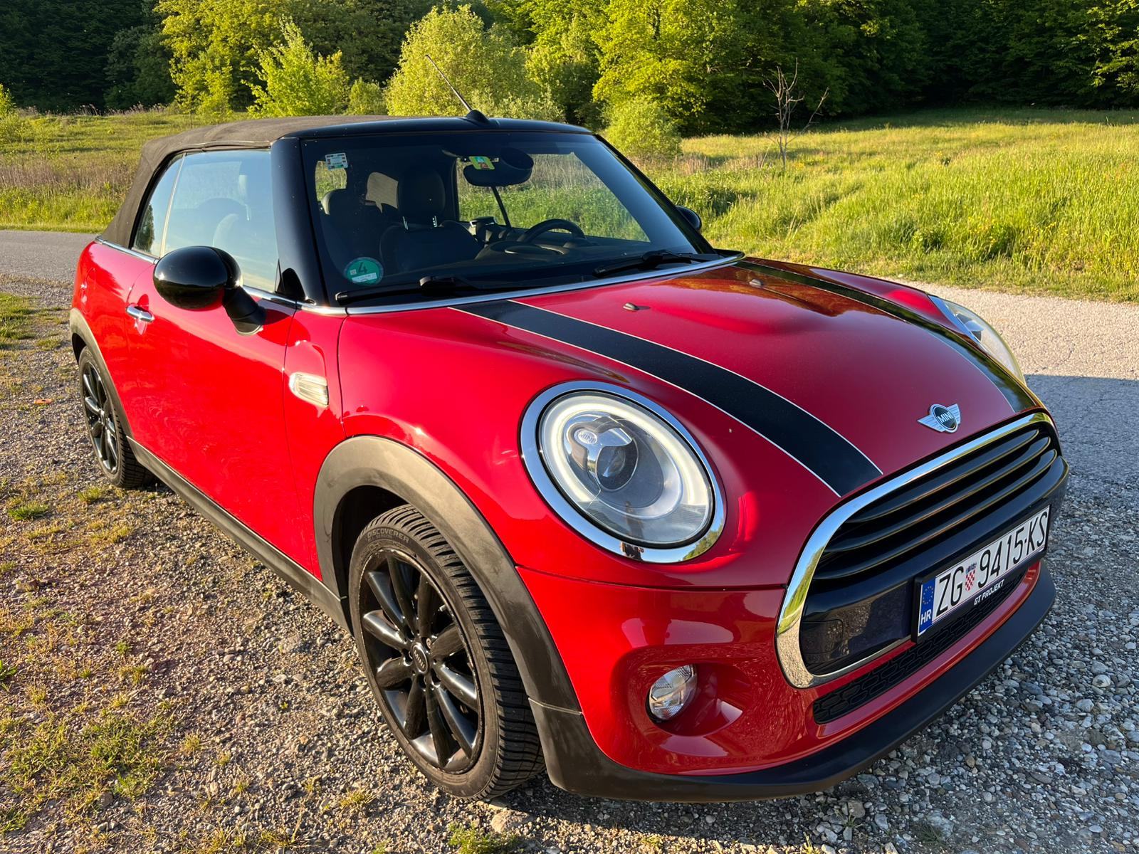 MINI Cabrio Cooper // CHILLI RED EDITION / REG. / TOP STANJE, fotografija 1