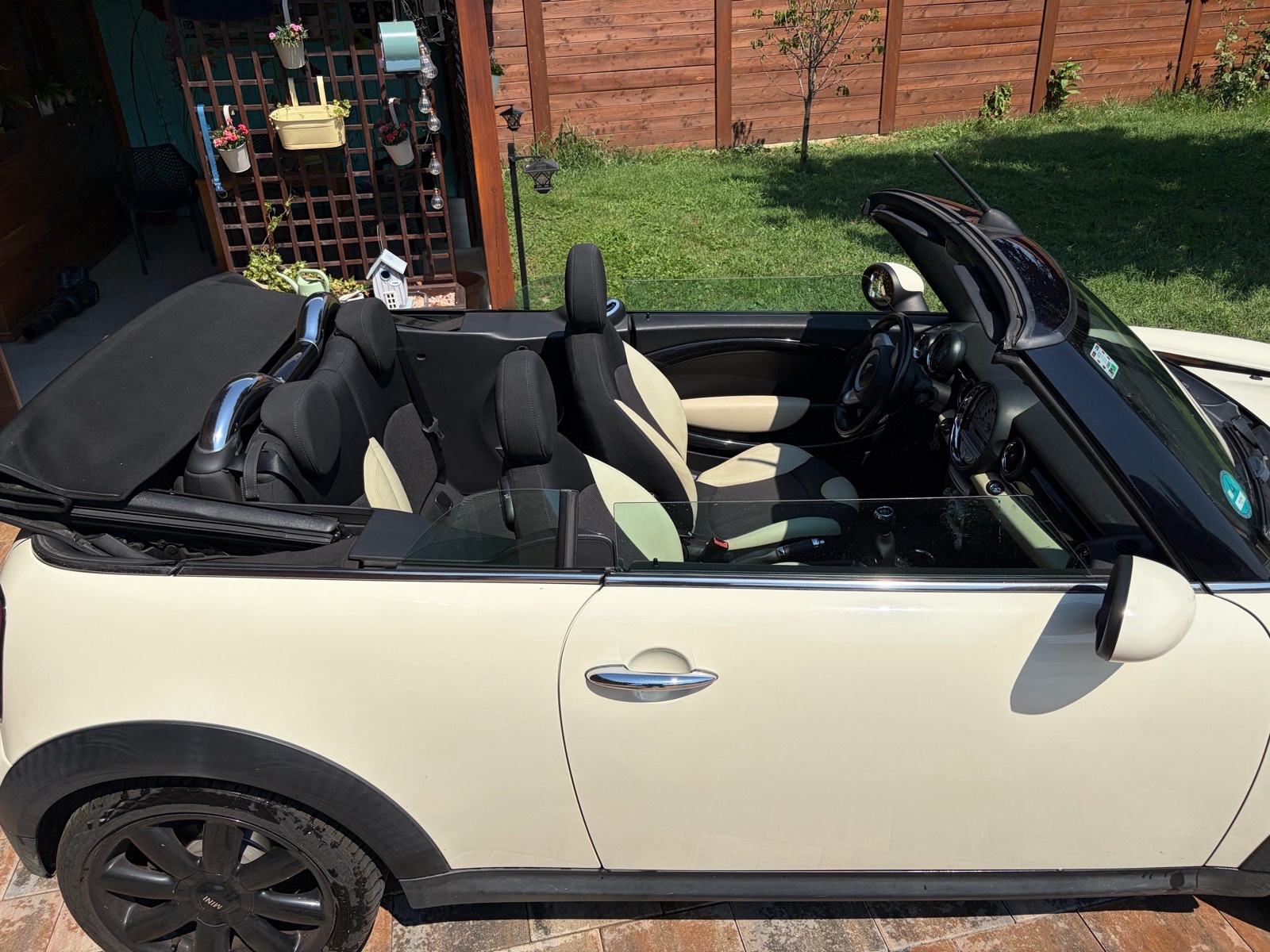 MINI Cabrio Cooper, 1,6 benzin, fotografija 5