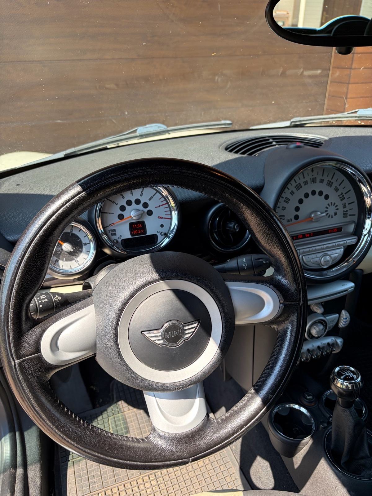 MINI Cabrio Cooper, 1,6 benzin, fotografija 15