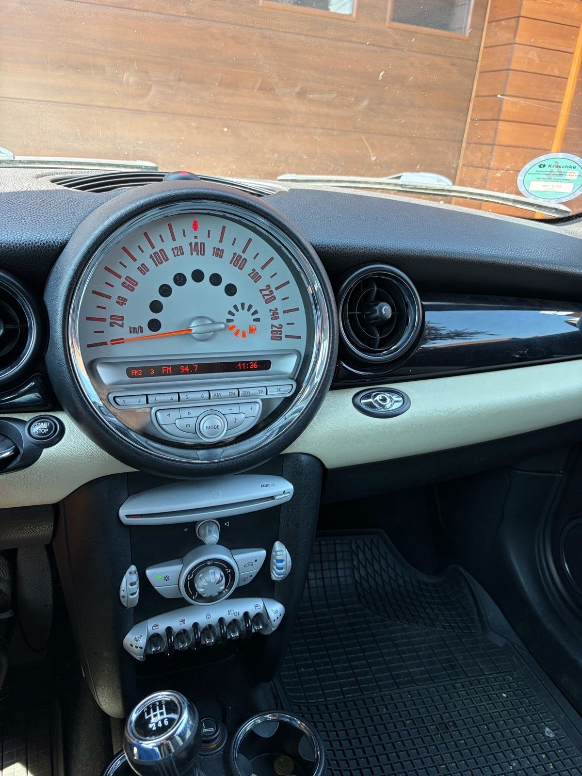 MINI Cabrio Cooper, 1,6 benzin, fotografija 20