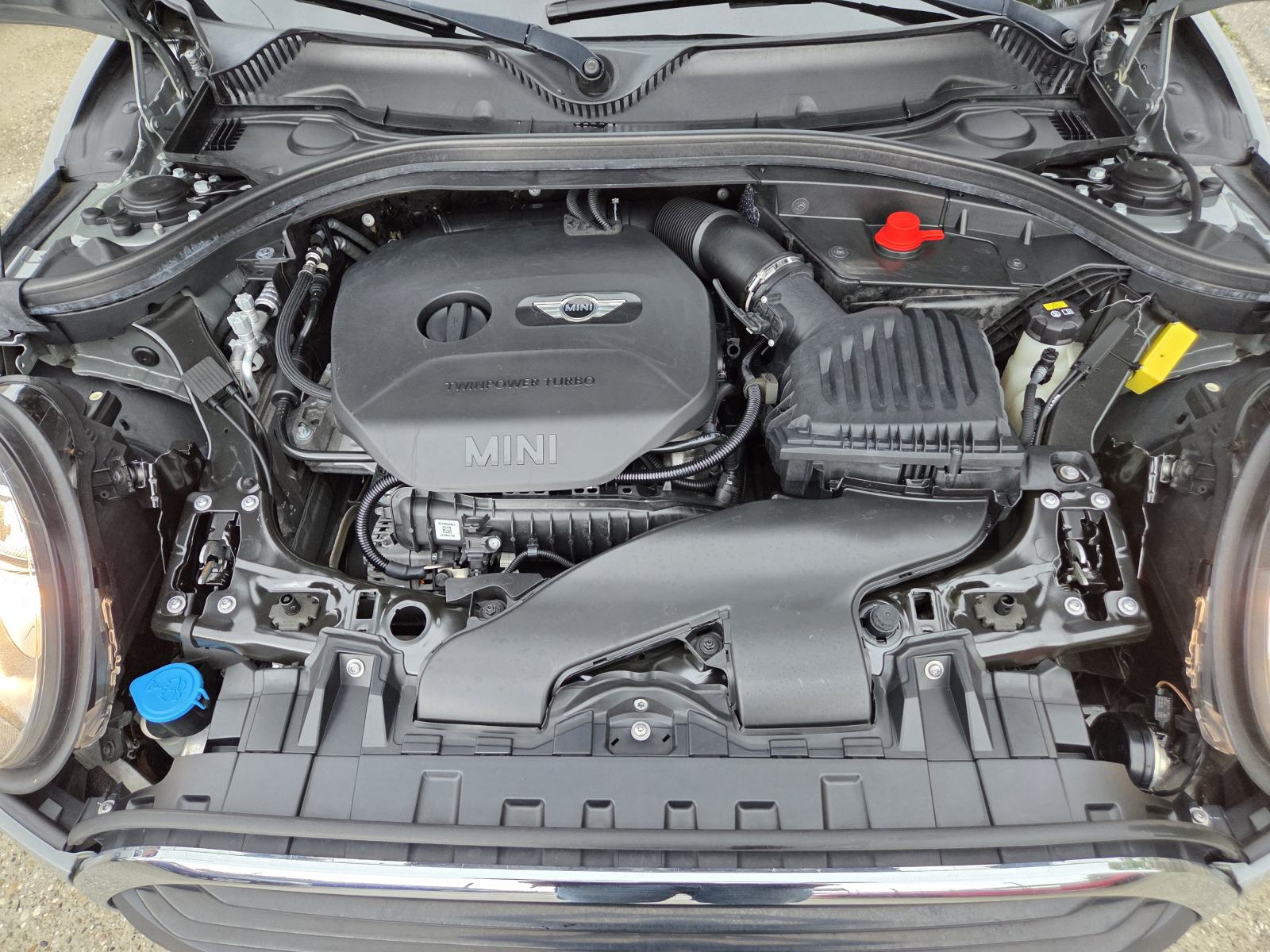 MINI Clubman 1.5 2017god."118000km"-SERVISNA-GARANCIJA-TOP STANJE, fotografija 14