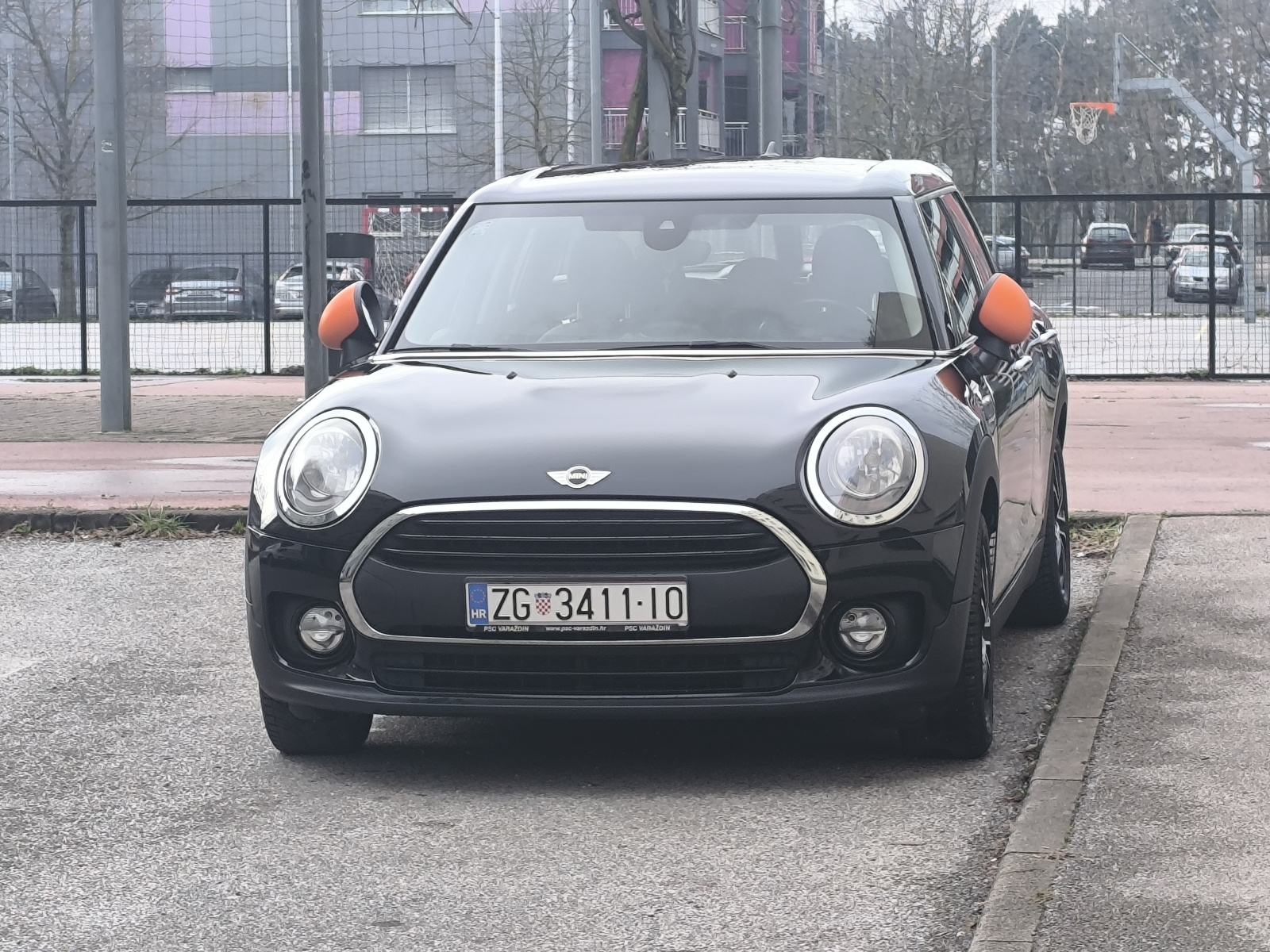 MINI Clubman One D 1.5 116 ks torq 270, fotografija 2